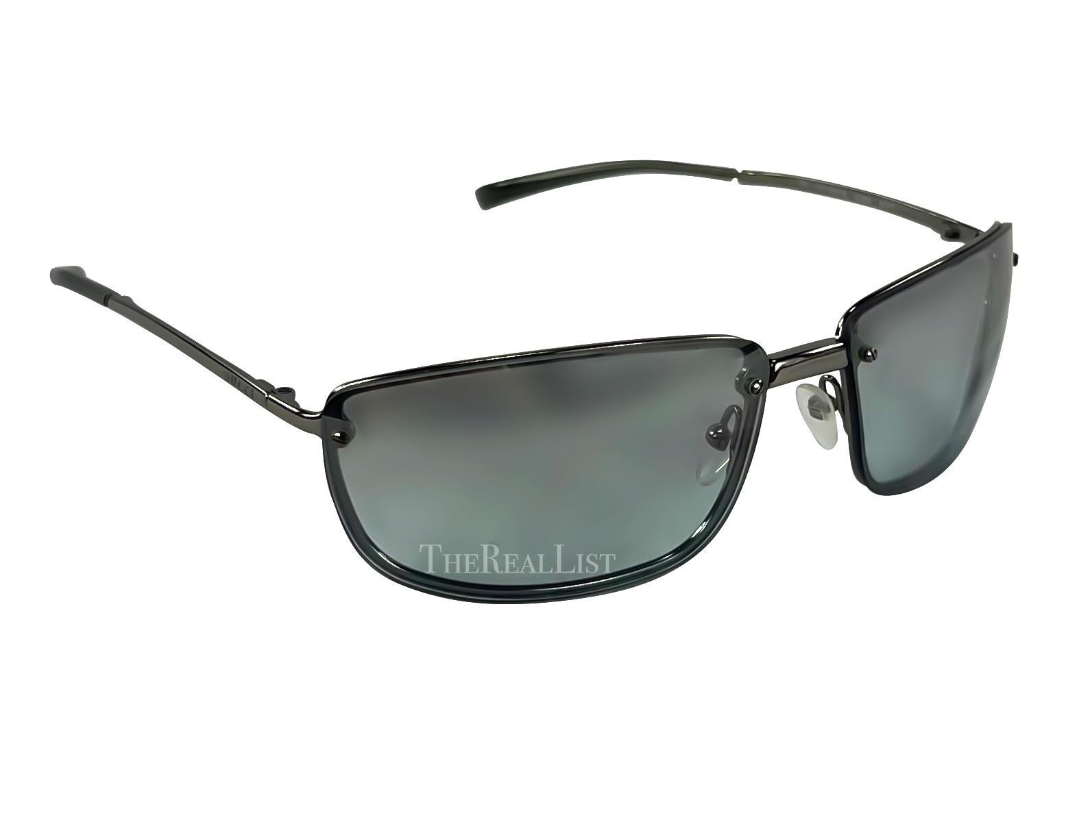 Women's 1990s Gucci by Tom Ford Grey Metallic Rectangular Sunglasses For Sale