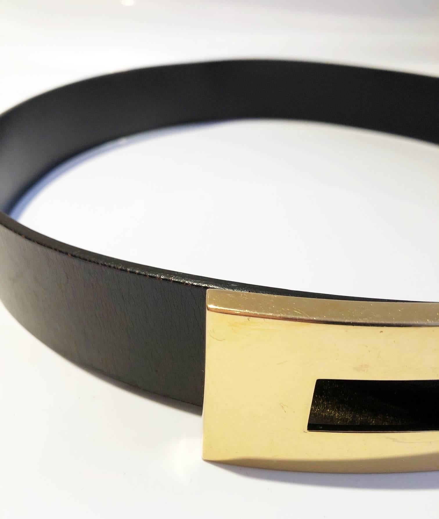 Black 1990s Gucci Gold Logo Buckle Statement Leather Belt 