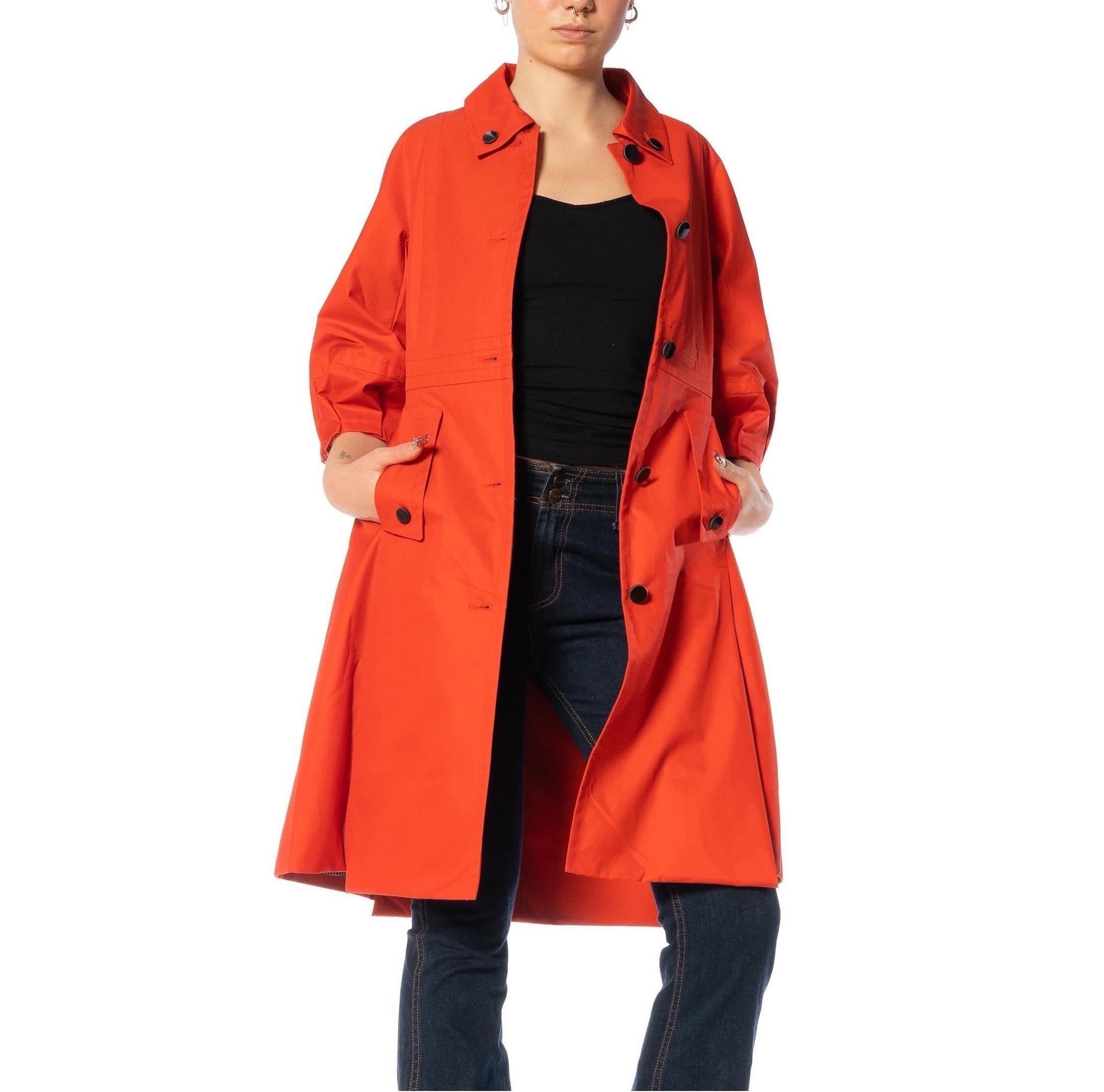 1990er GUCCI Orangefarbener Mantel aus Baumwolle und Poly mit Gingham-Futter im Angebot 3