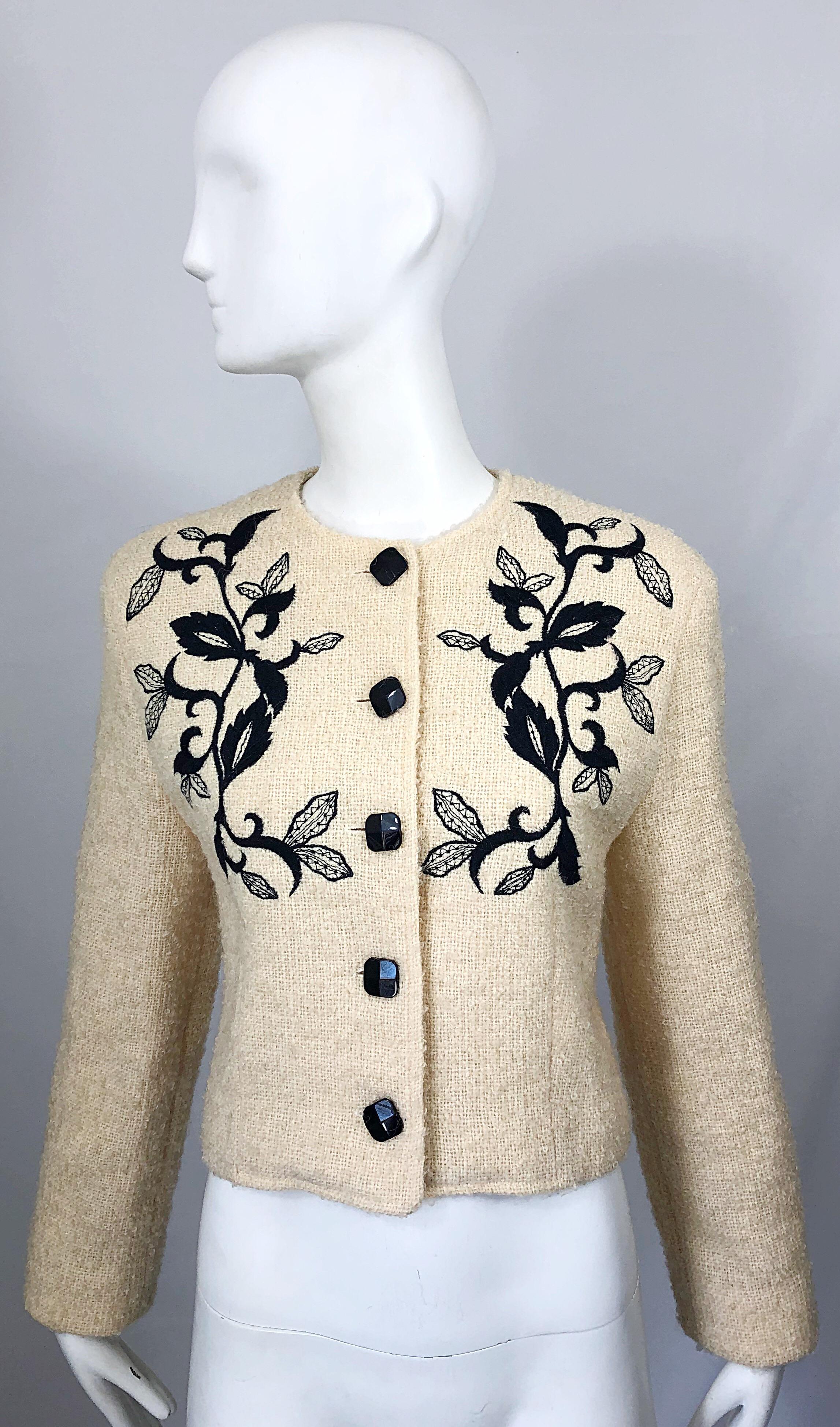 1990s Guy Laroche Ivory and Black Embroidered Vintage 90s Cropped Jacket Blazer For Sale 4