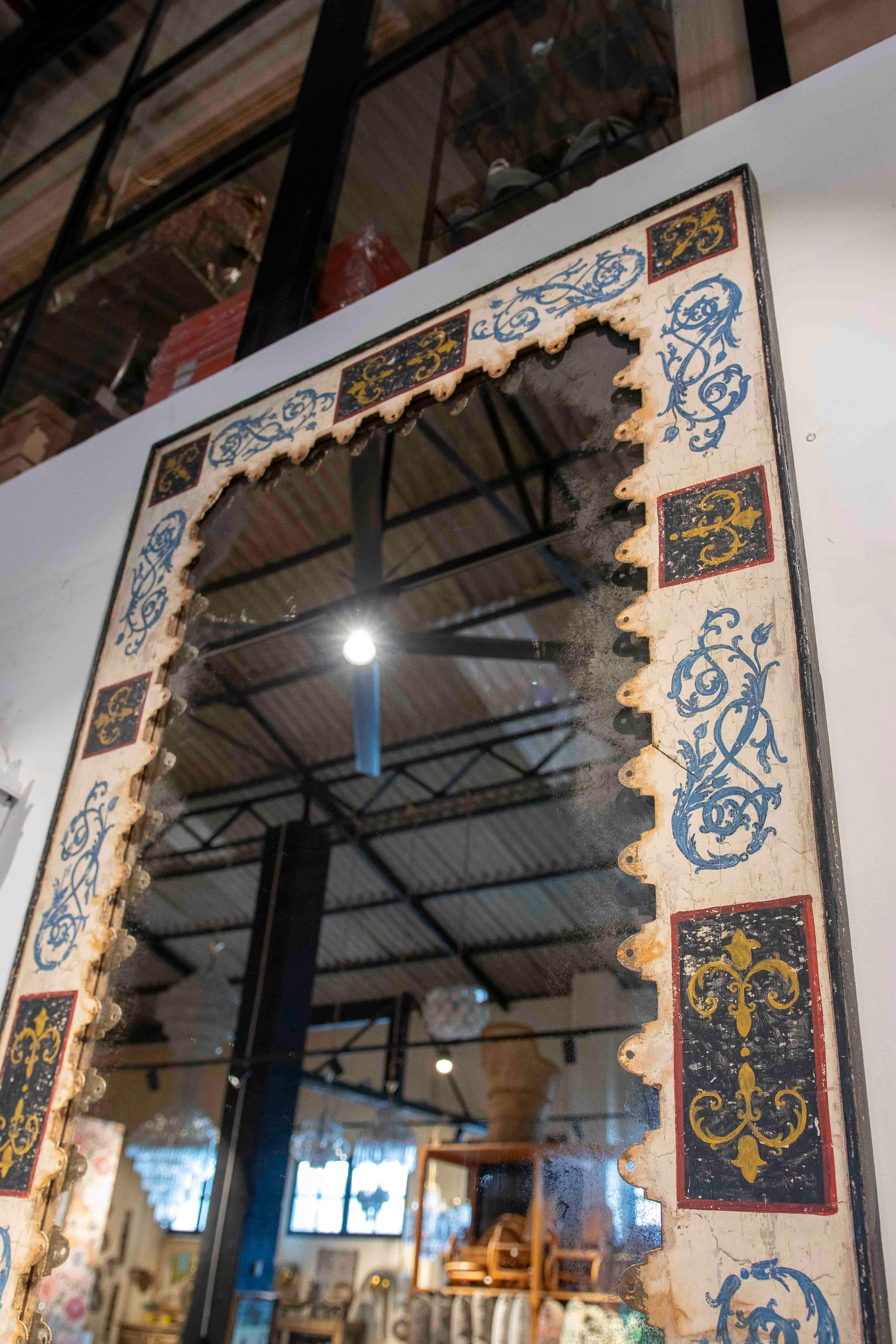 1990s Hand-Painted Mirror with Metal Frame and Antique-Finished Glass For Sale 4