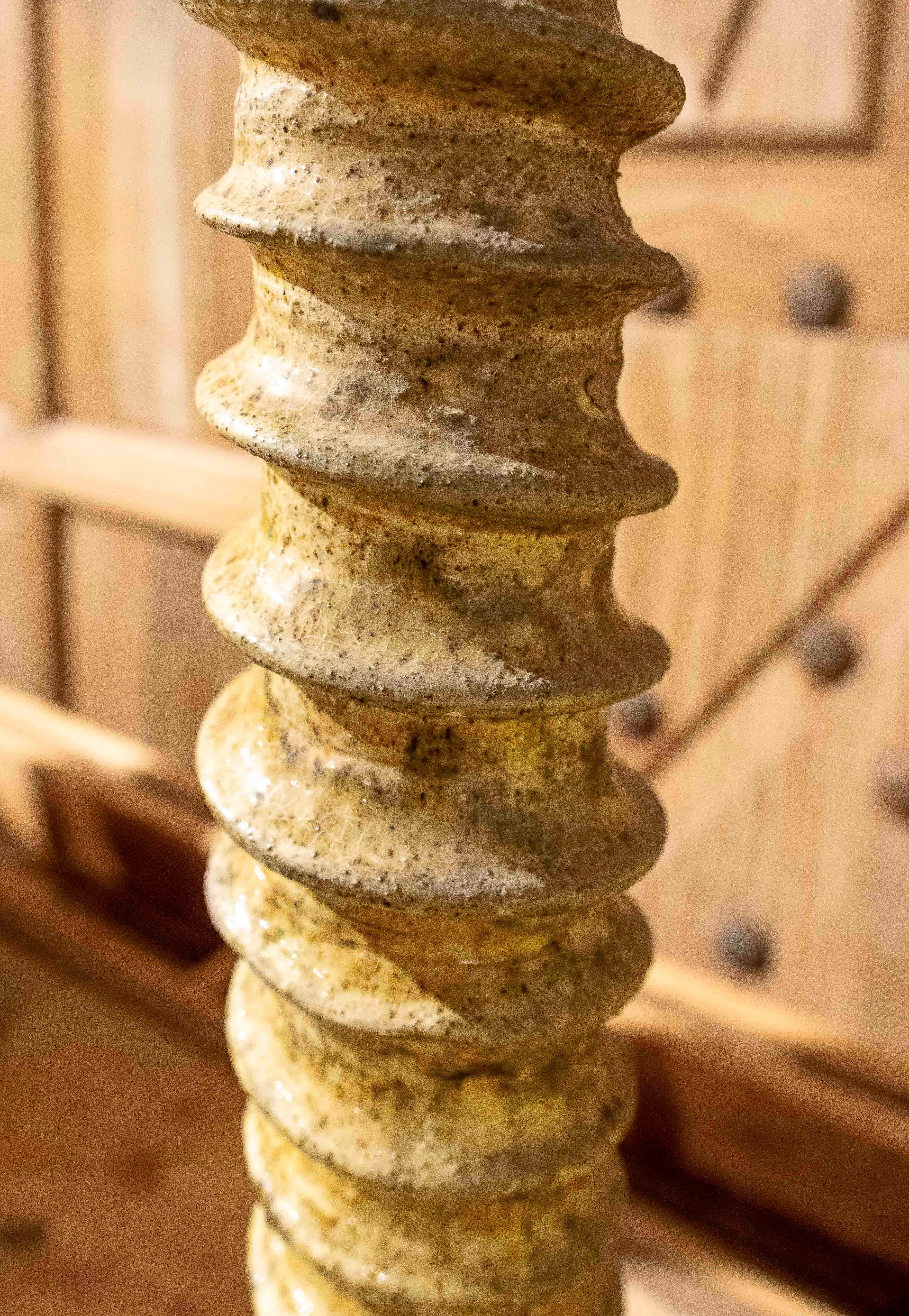 Candeliere marocchino verde con smalto rustico del 1990 realizzato a mano in vendita 4