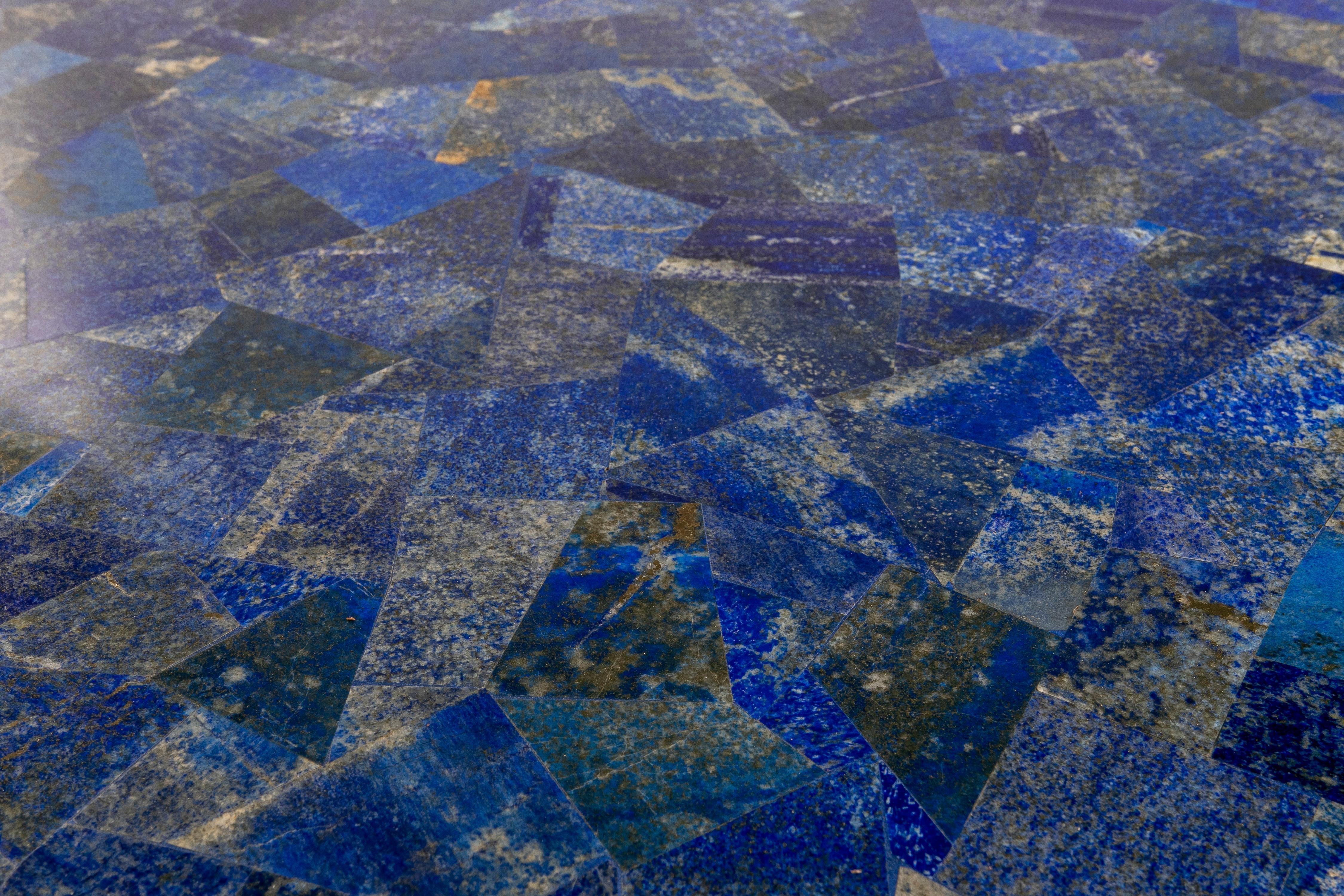Haut de table rond en mosaïque de pierres semi-précieuses et de lapis-lazuli, fait à la main, années 1990 en vente 7