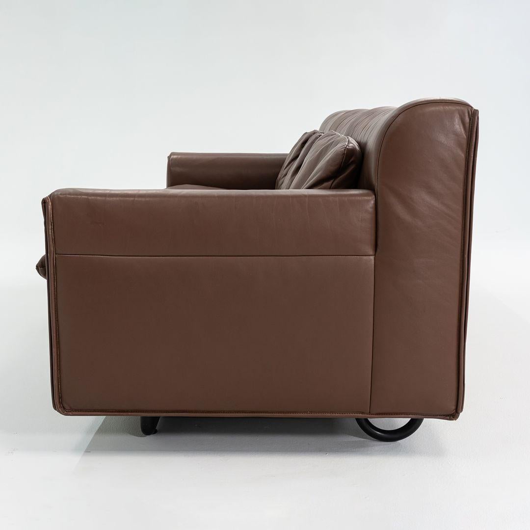 1990er Heli Dreisitzer-Sofa von Otto Zapf für Knoll International in braunem Leder im Zustand „Gut“ im Angebot in Philadelphia, PA