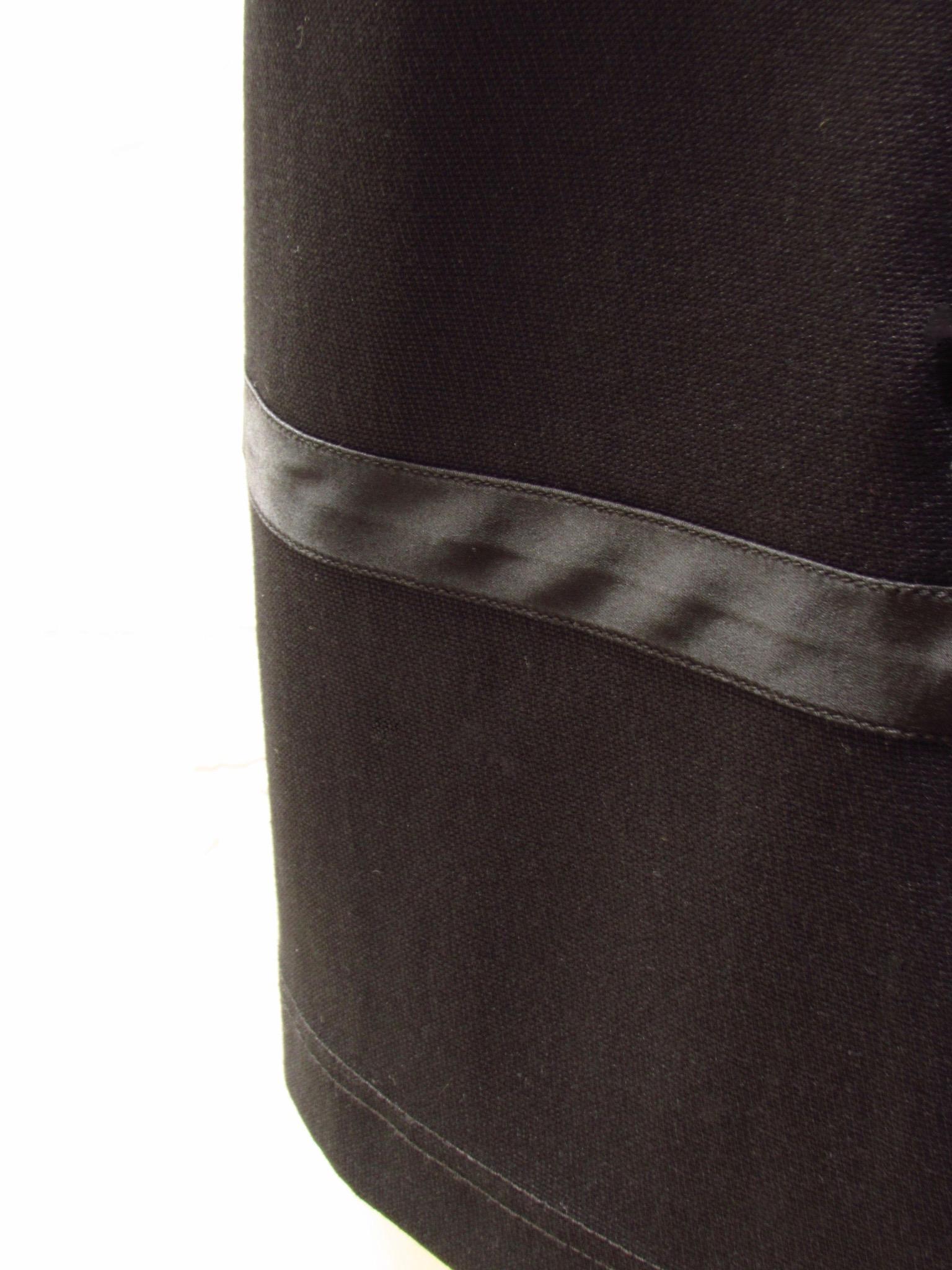 De las mujeres Chaleco abotonado negro Helmut Lang Minimal de los años 90 en venta