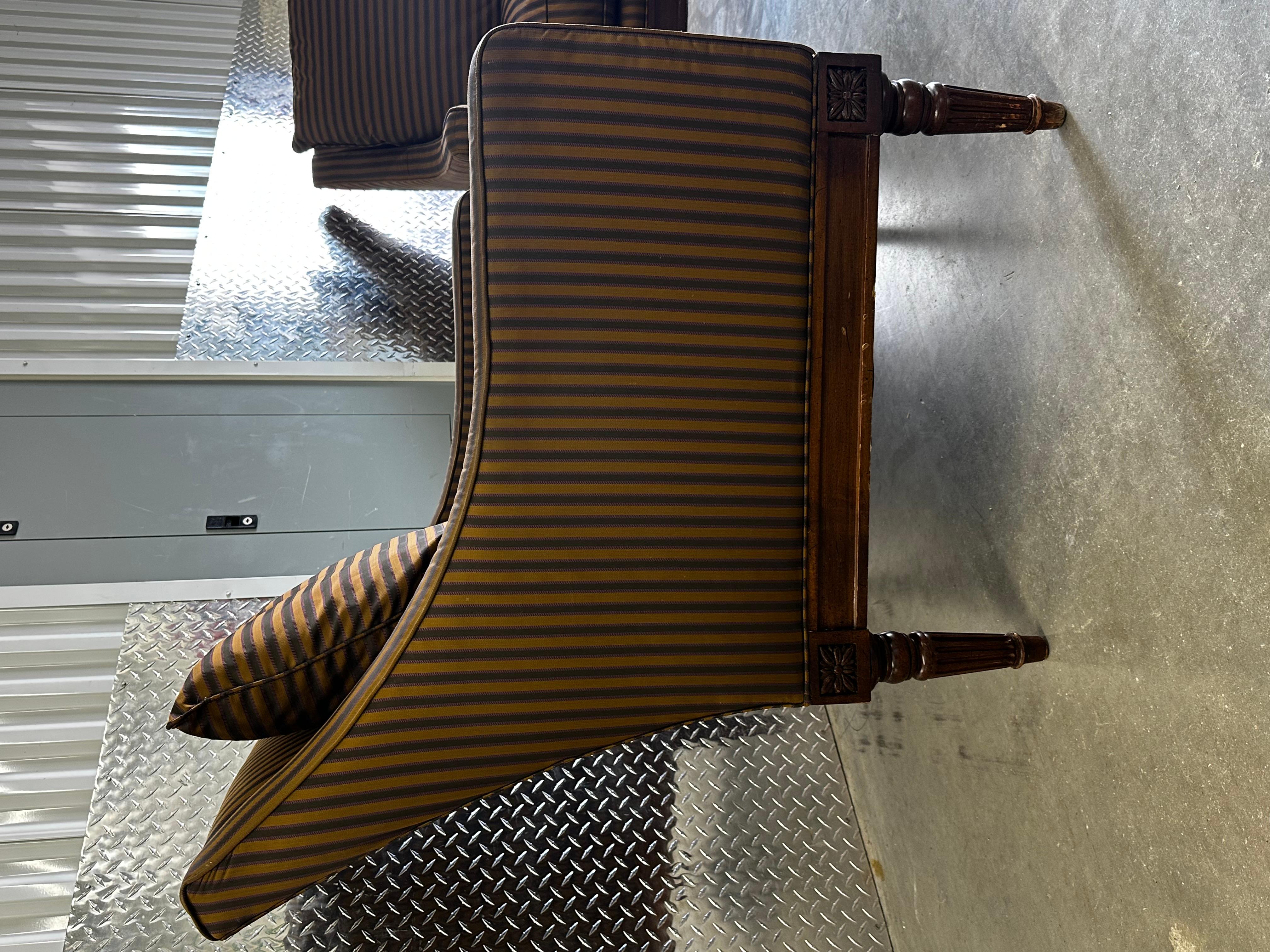 Sedie da club in stile neoclassico Henderson Stripes Down degli anni '90, Set di 2 in vendita 3