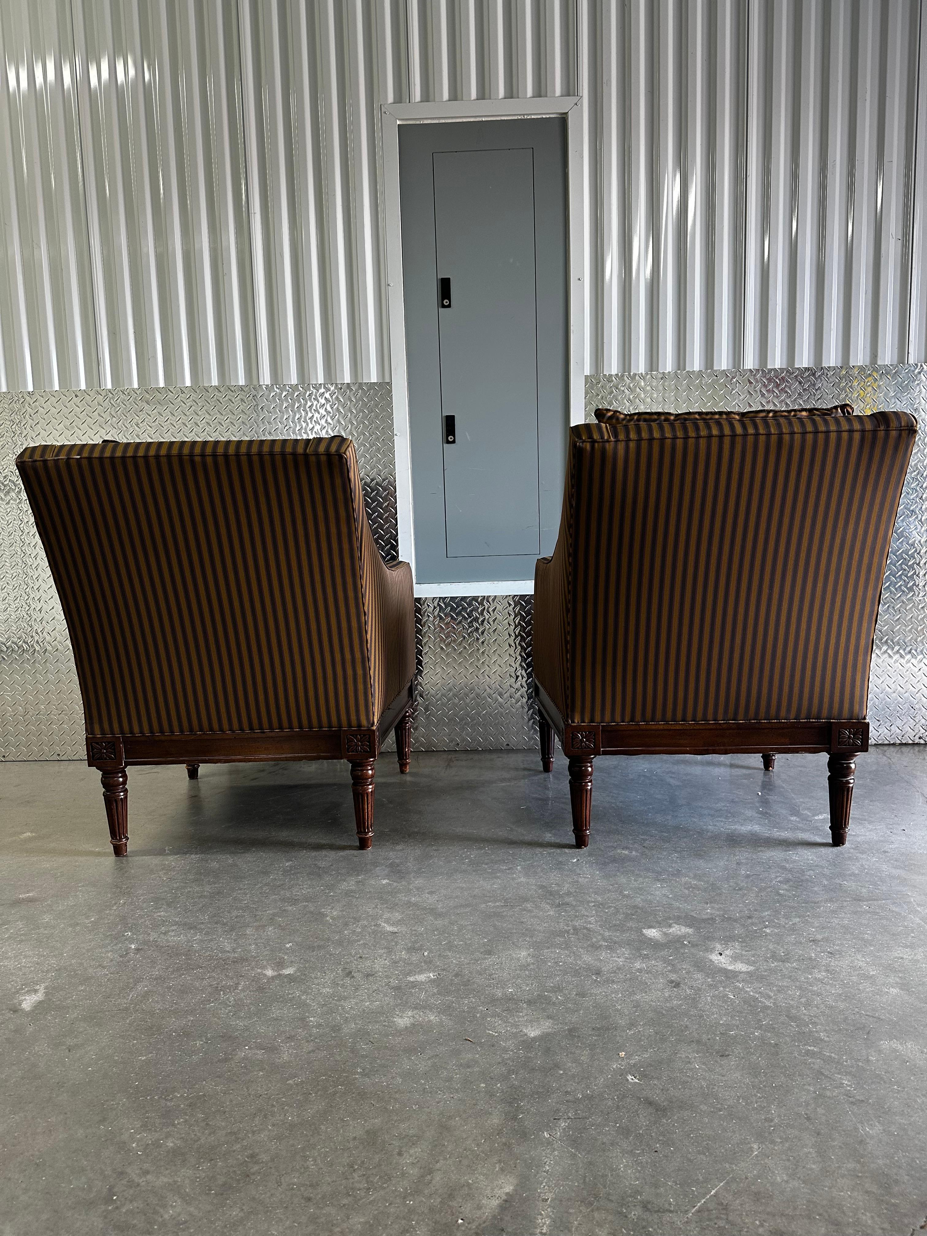 1990 Henderson Stripes Down Neoclassical Style Club Chairs, Set of 2 Bon état - En vente à Fort Lauderdale, FL