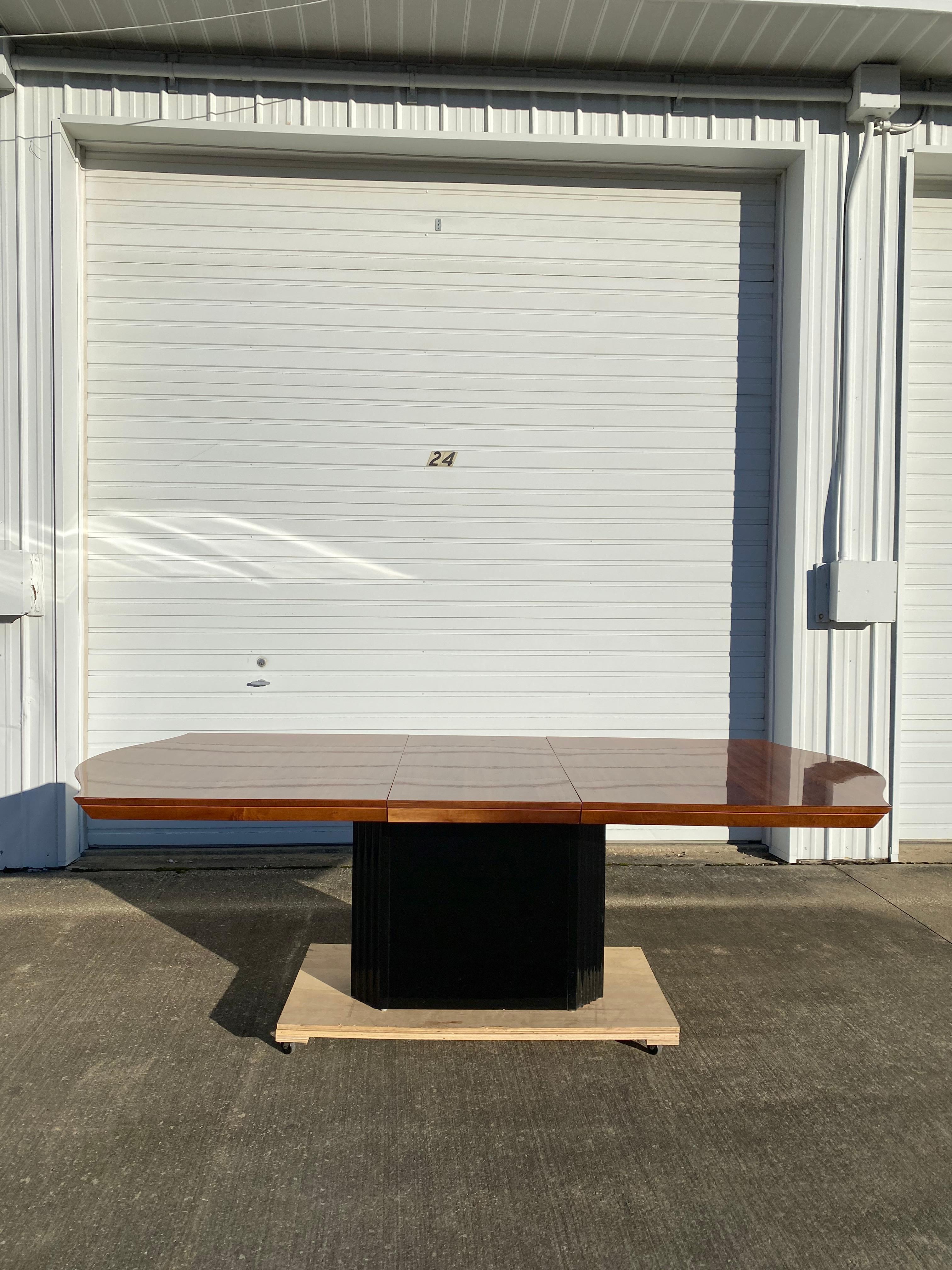 1990's Henredon Art Deco Style Dining Table For Sale 11