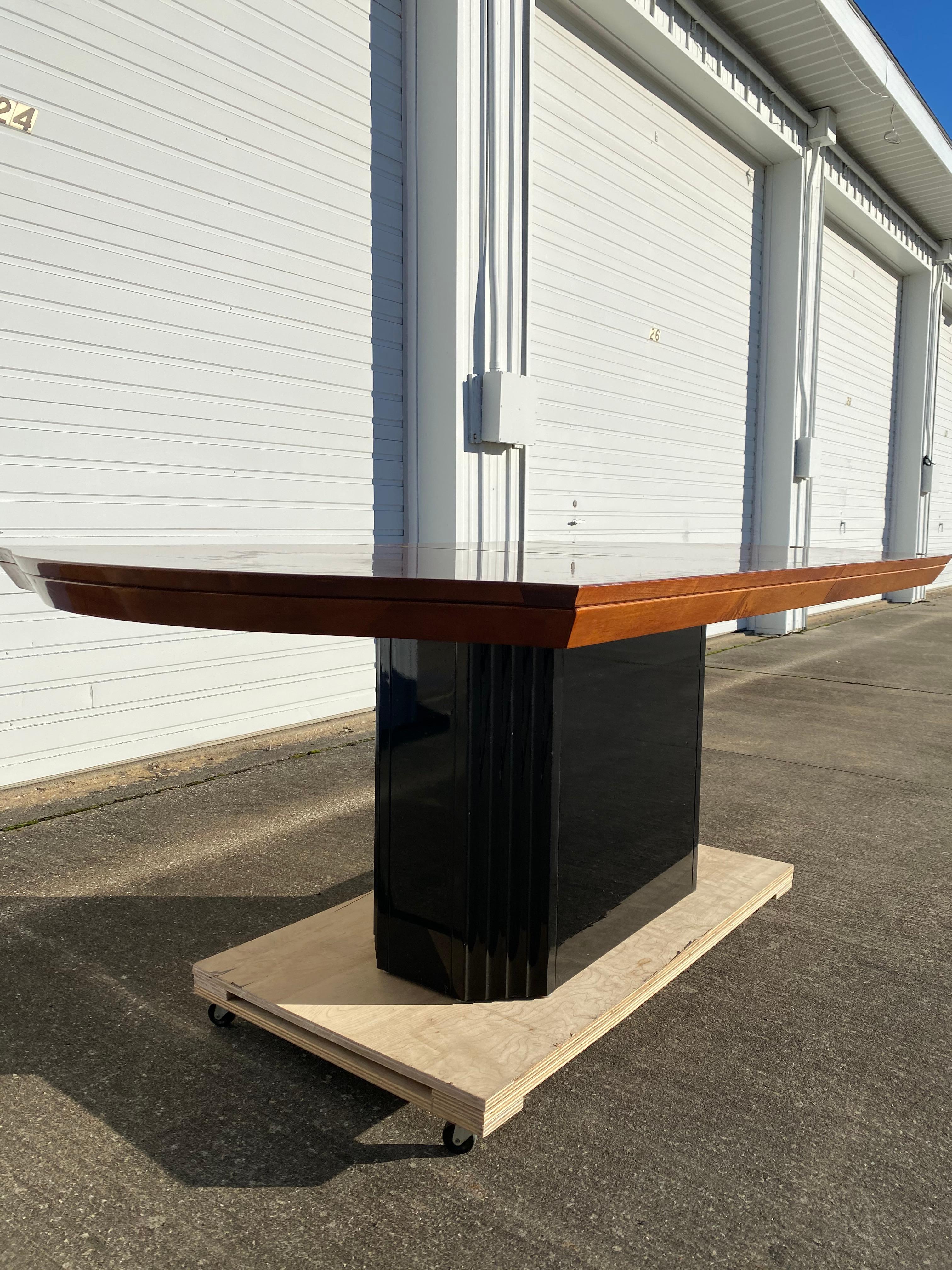 1990's Henredon Art Deco Style Dining Table For Sale 3