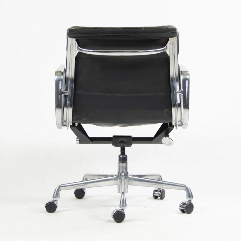 American 1990s Herman Miller Eames Soft Pad Management Desk Chair in Black Leather