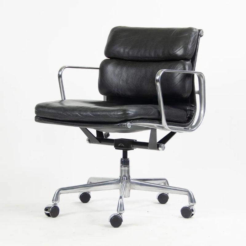 1990s Herman Miller Eames Soft Pad Management Desk Chair in Black Leather 3