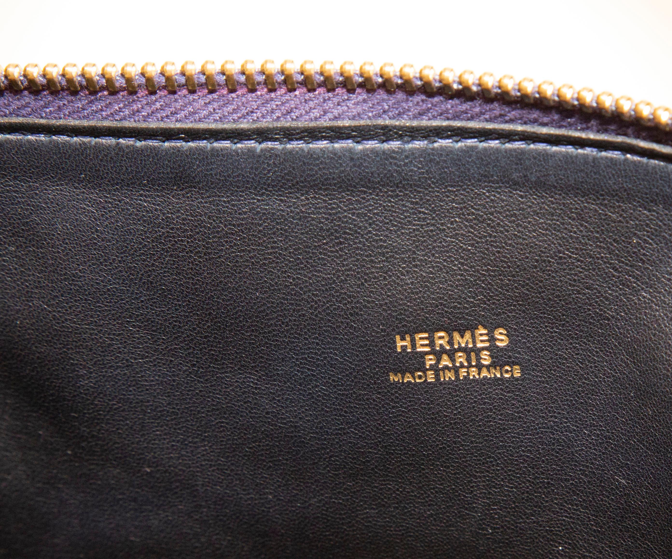 1990 Sac Hermes Bolide 35 en cuir bleu marine et rouge en vente 8