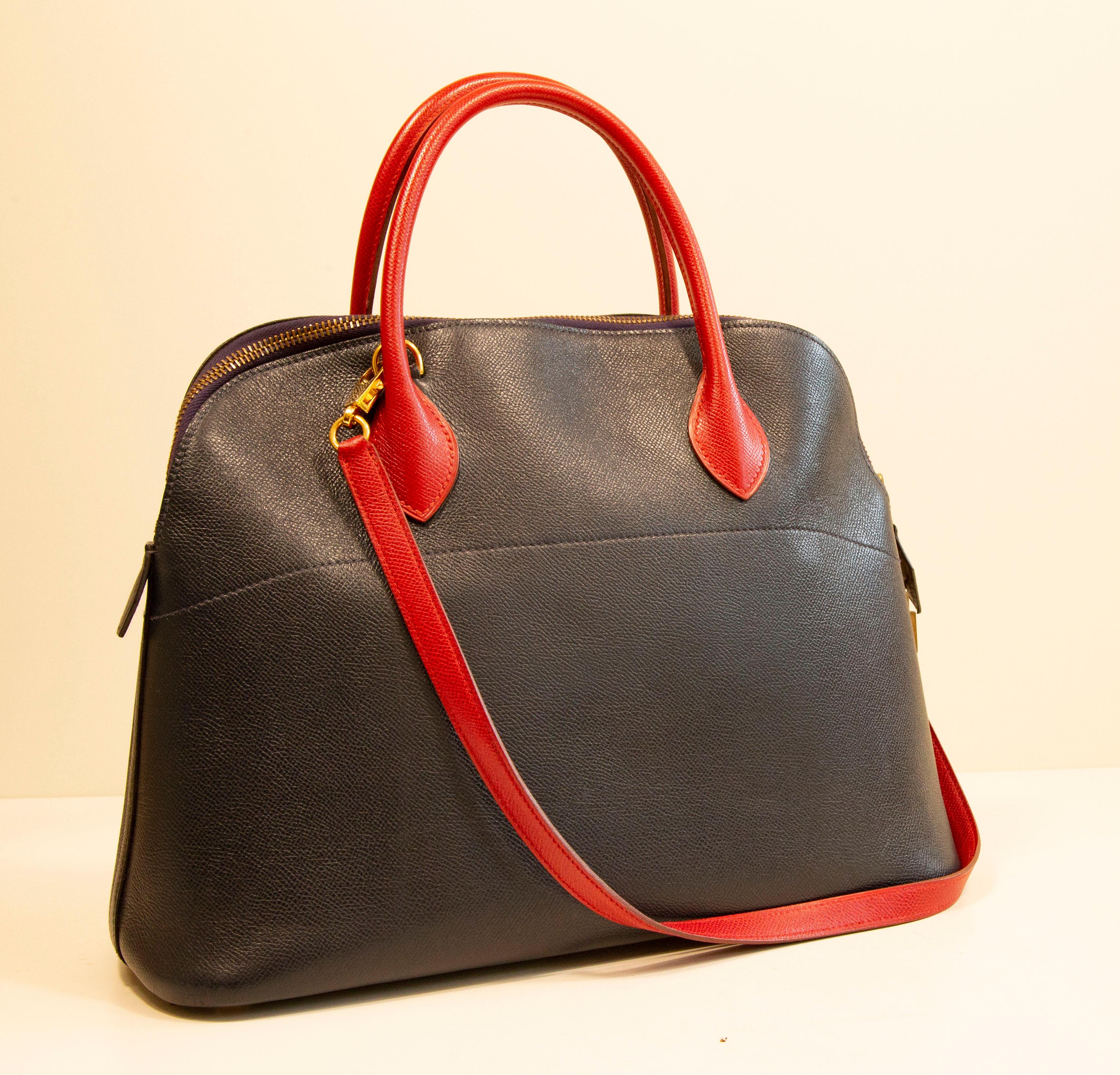 1990s Hermes Bolide 35 Bag in Navy Blue and Red Leather For Sale 1