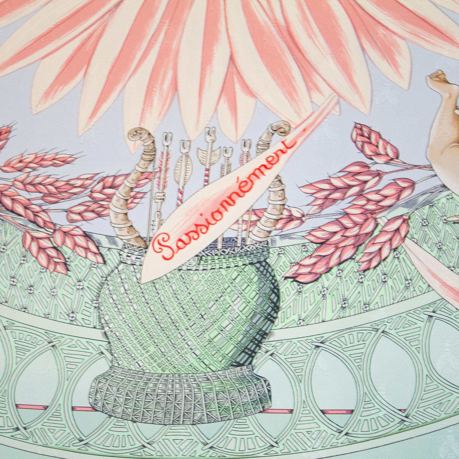Beige echarpe en soie pastel Hermès des années 1990 
