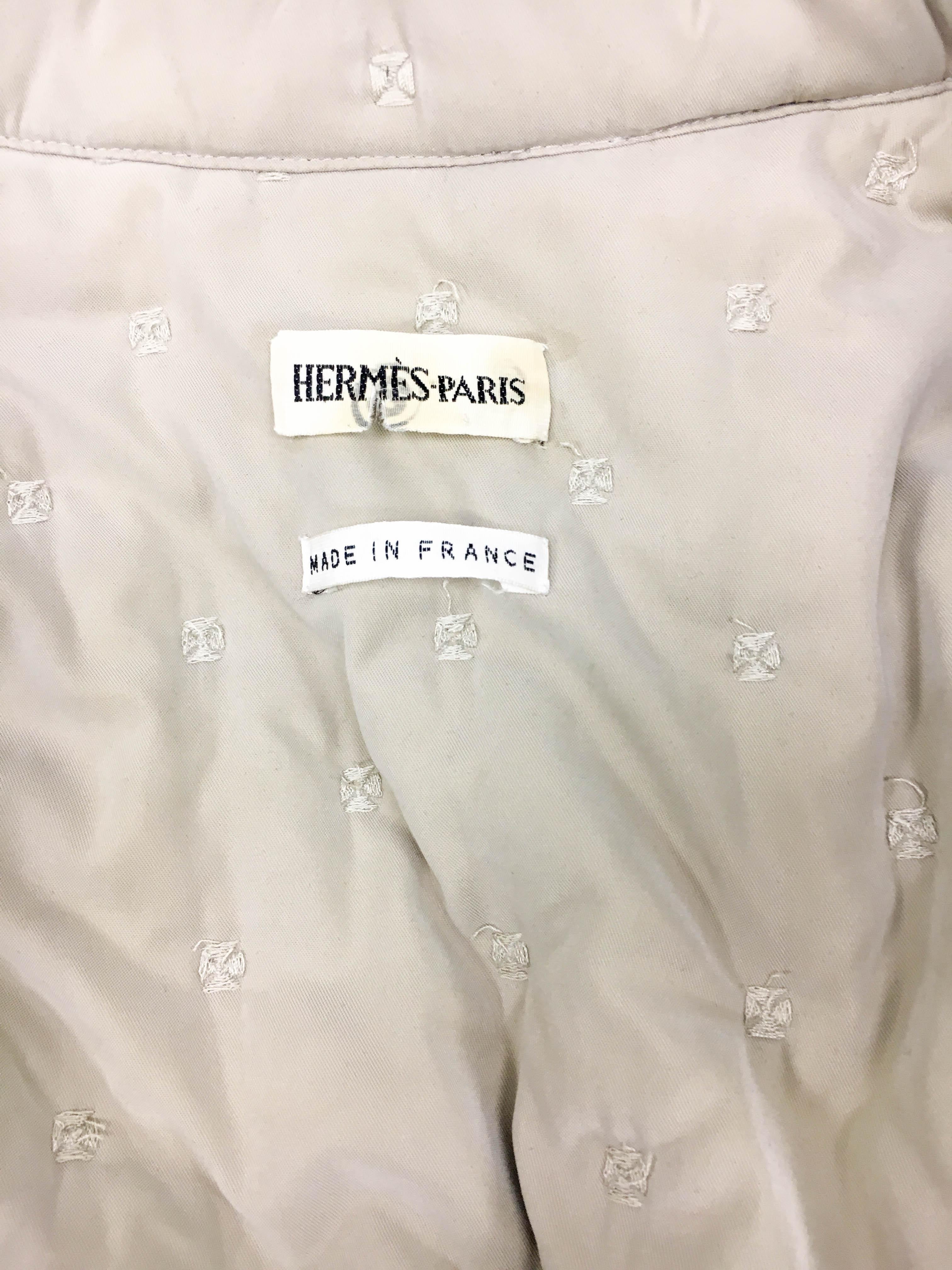 1990's Hermes Taupe Quilted Jacket For Sale 5