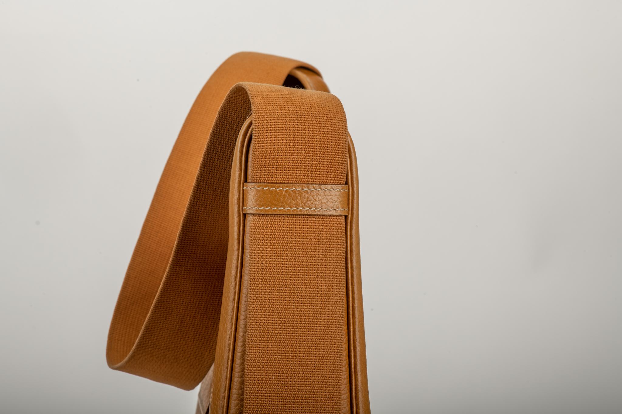 Brown 1990's Hermes Vintage Natural Leather Shoulder Bag 