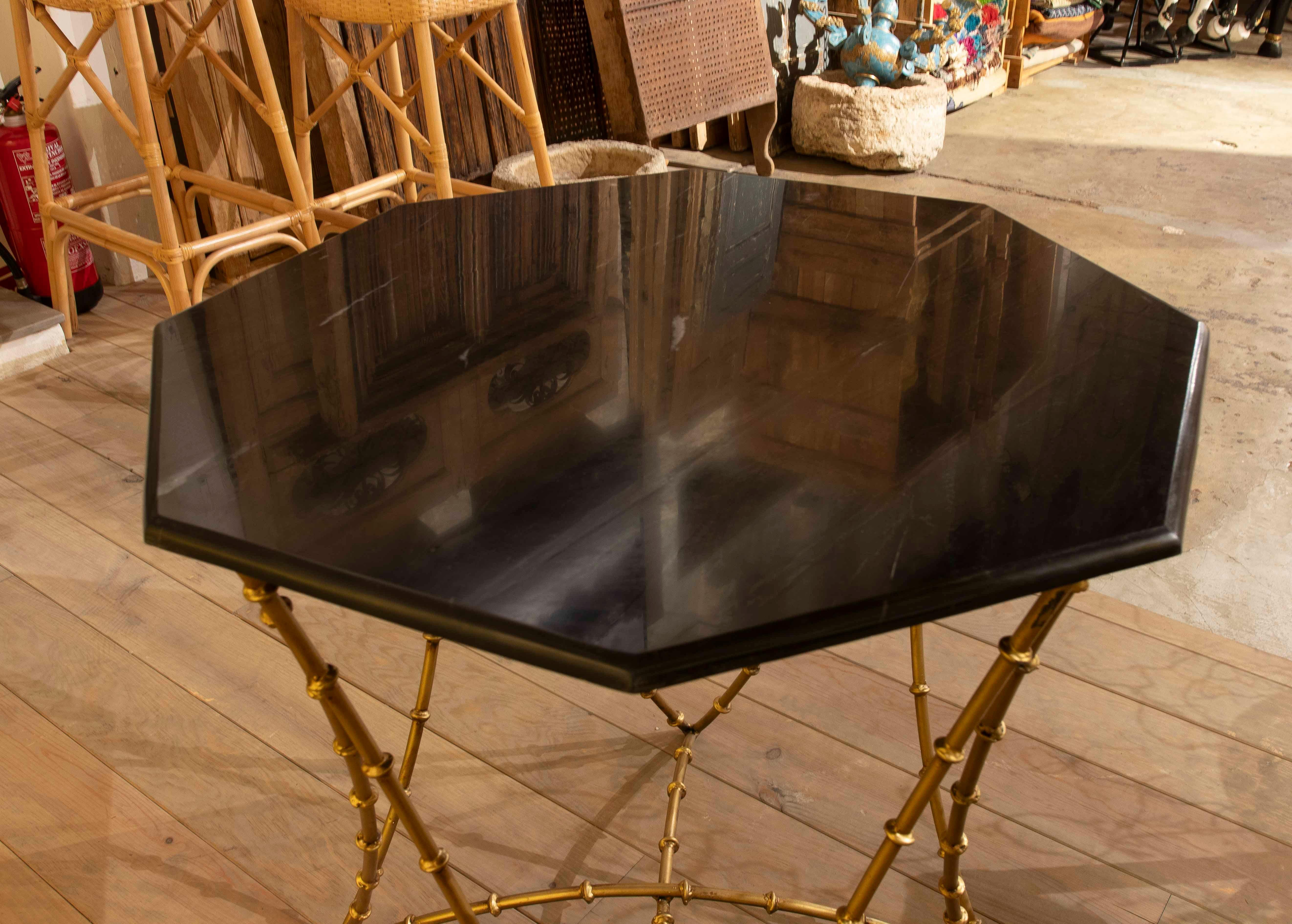 Spanish 1990s Hexagonal Side Table with Bamboo Style Iron Base and Marble Top For Sale