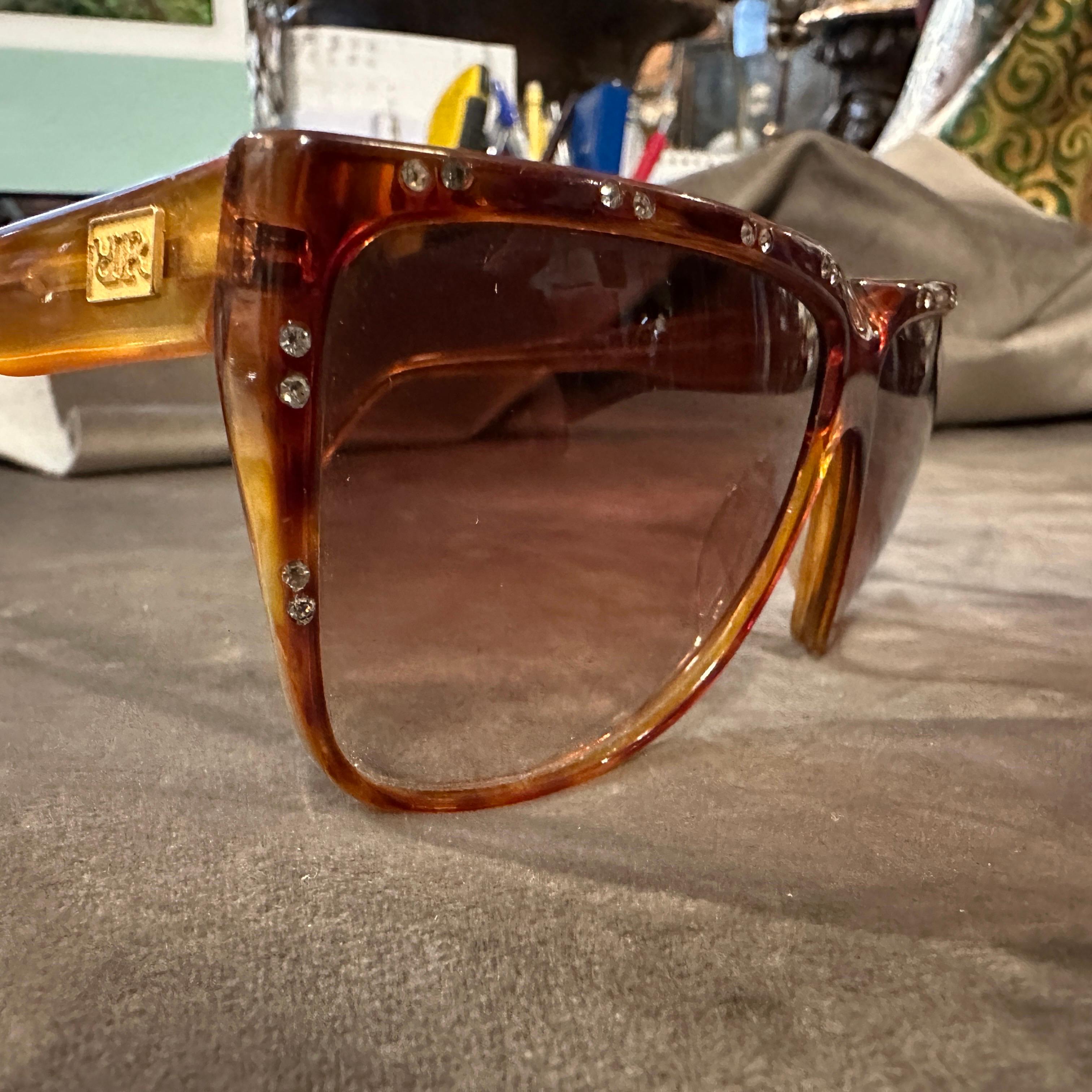 1990er Jahre Hochwertige braune Jewell-Sonnenbrille aus Acetat von Raffaella Curiel Damen im Angebot