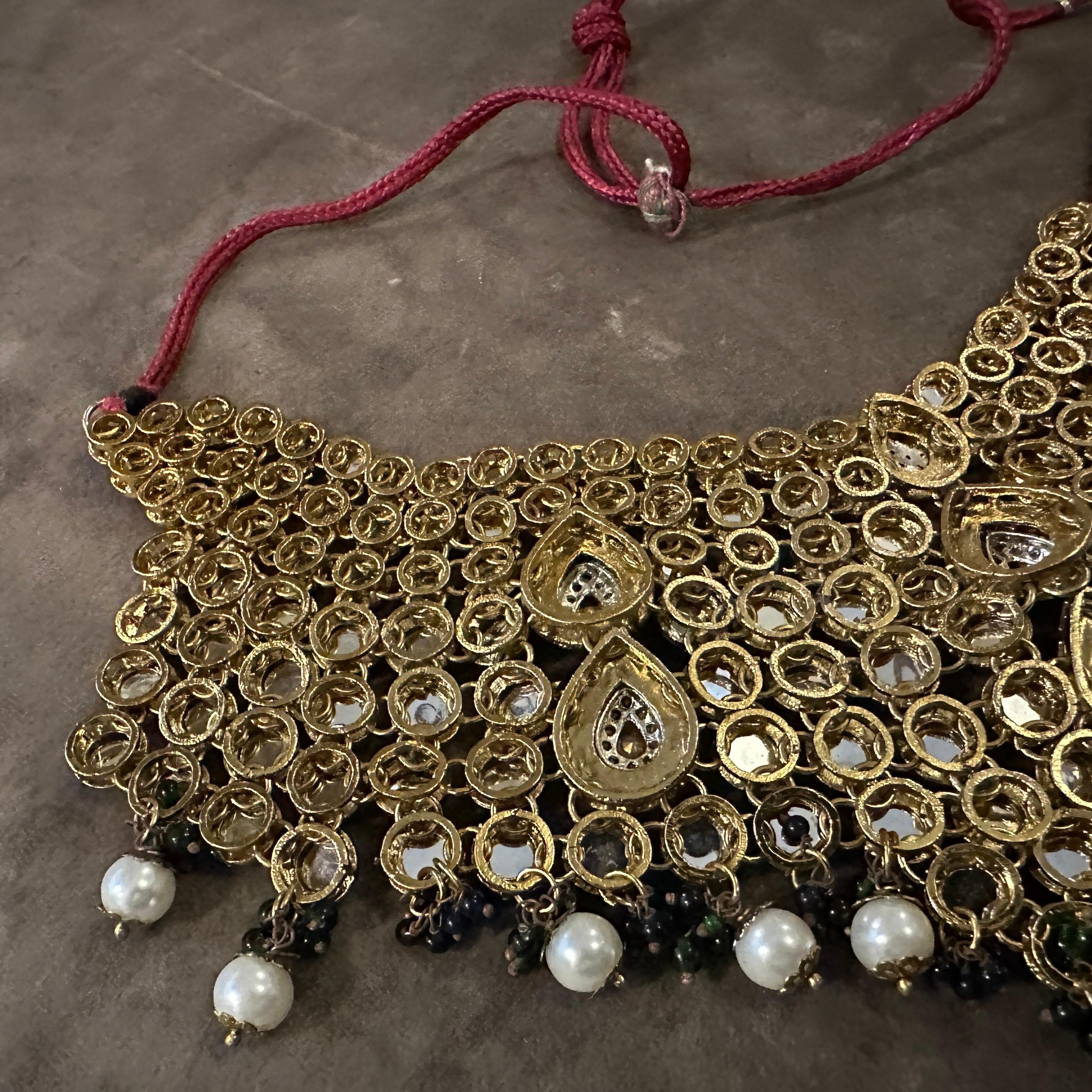 Collana indiana di alta qualità a più fili in stile Kundan del 1990 in vendita 6