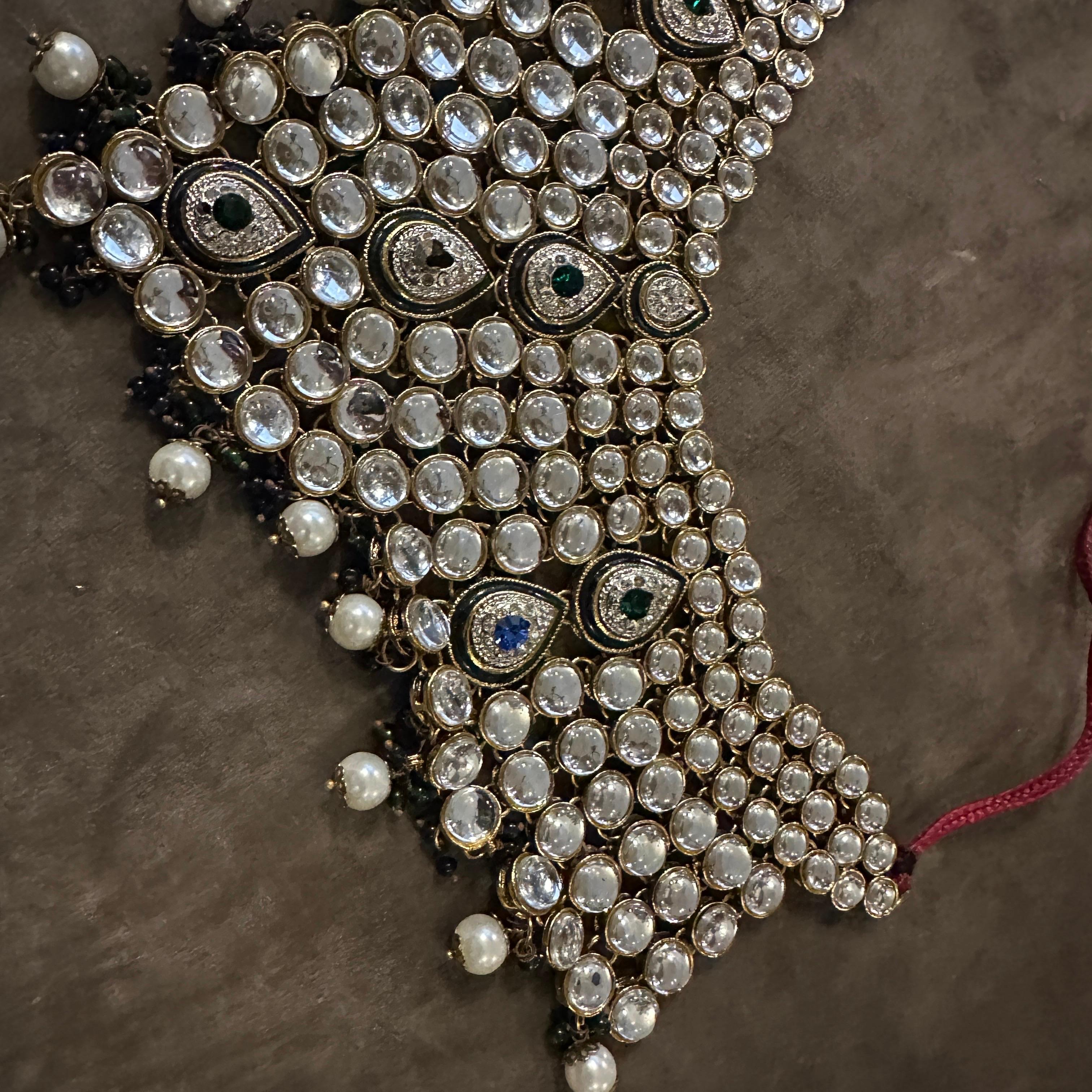 Collana indiana di alta qualità a più fili in stile Kundan del 1990 in vendita 9