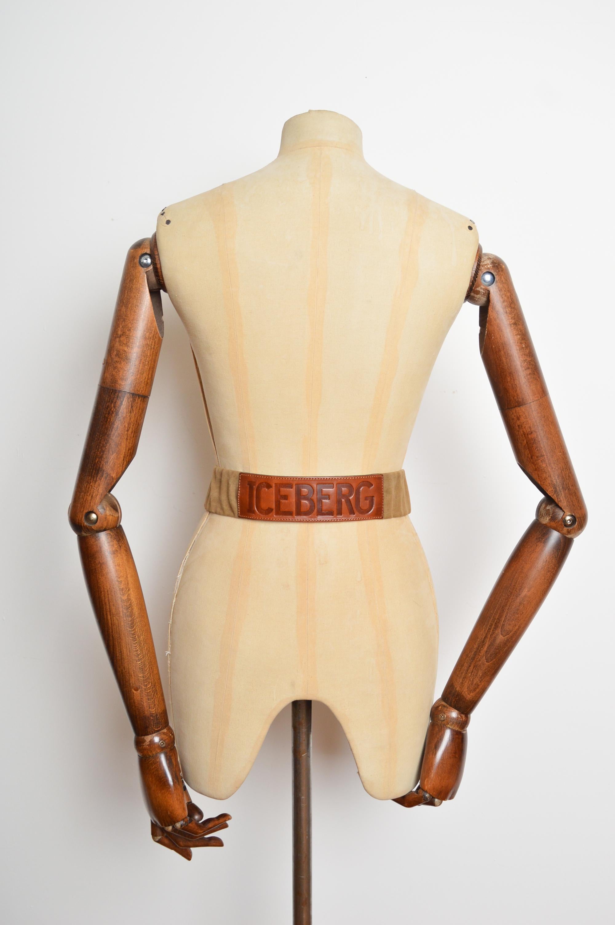 Cintura ICEBERG by Castelbajac del 1990 in pelle marrone e tela in vendita 5