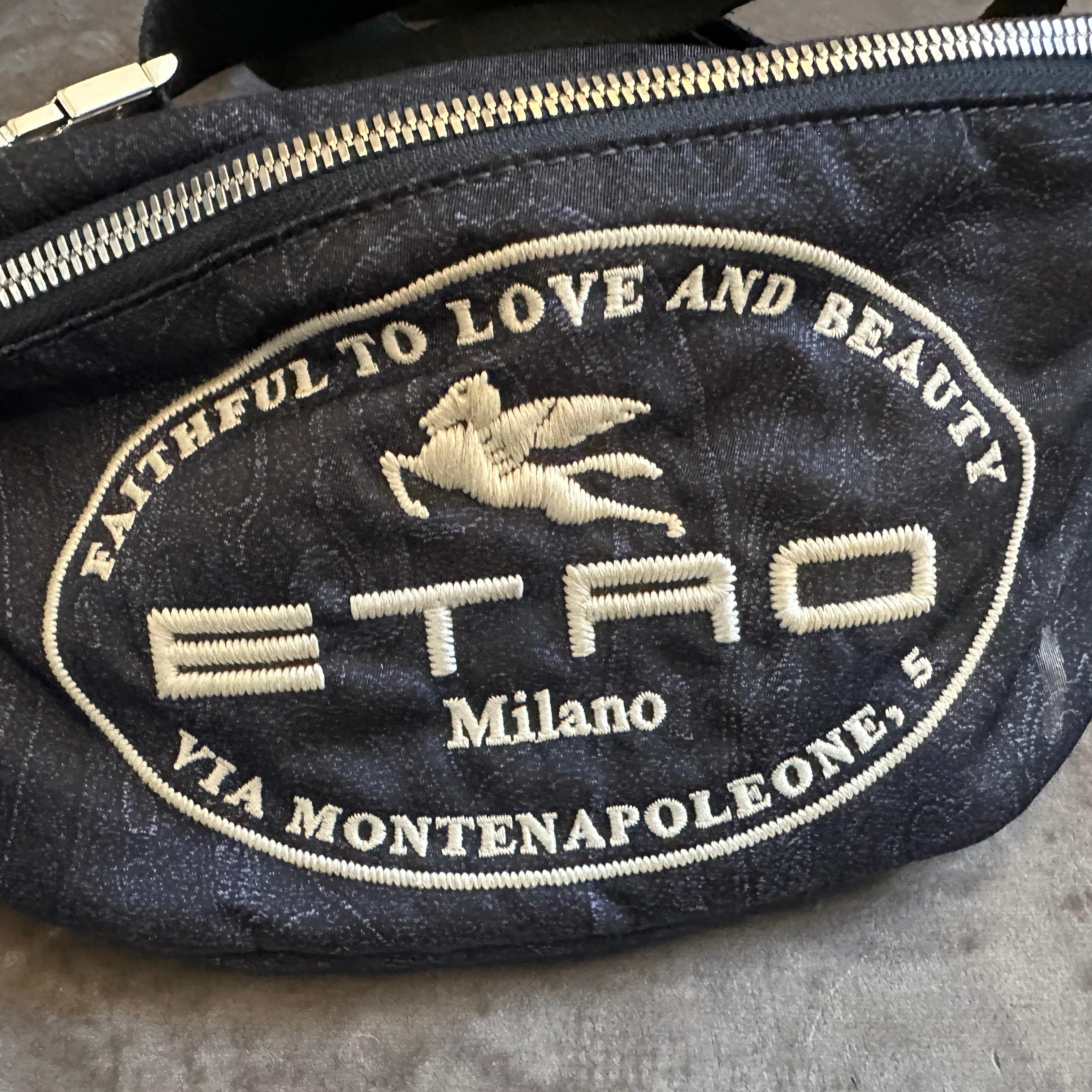 Riñonera icónica de tela de cachemira azul de los años 90 de Etro Milano Negro en venta