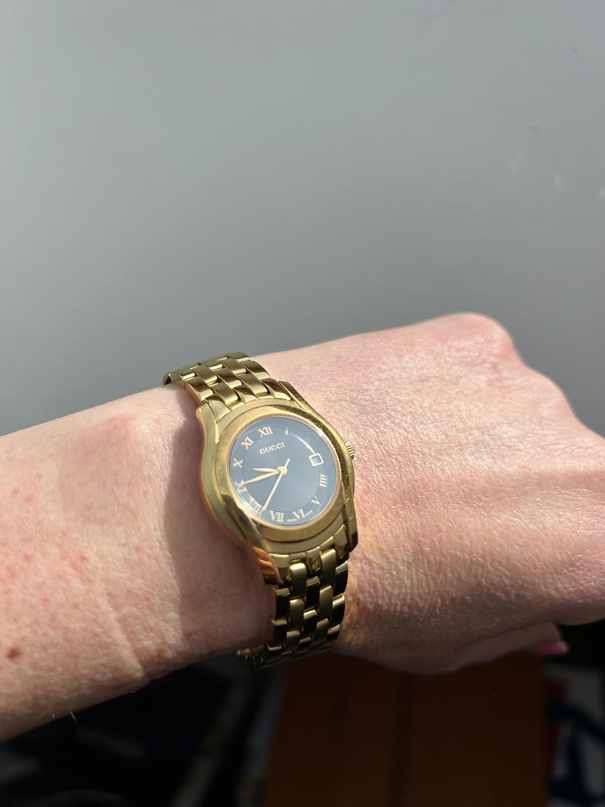 1990's Iconic Gucci 5400L Wristwatch. Heavy Gold Plated. Up to 150mm Wrist. For Sale 2
