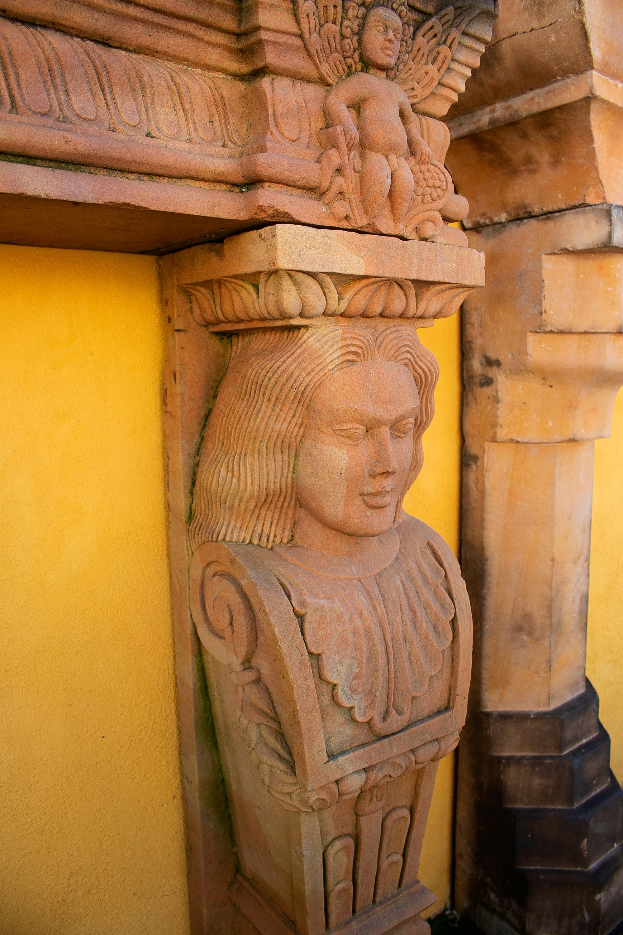 1990s Indian Hand Carved Sandstone Fireplace Mantle with Caryatid Pilasters In Good Condition In Marbella, ES