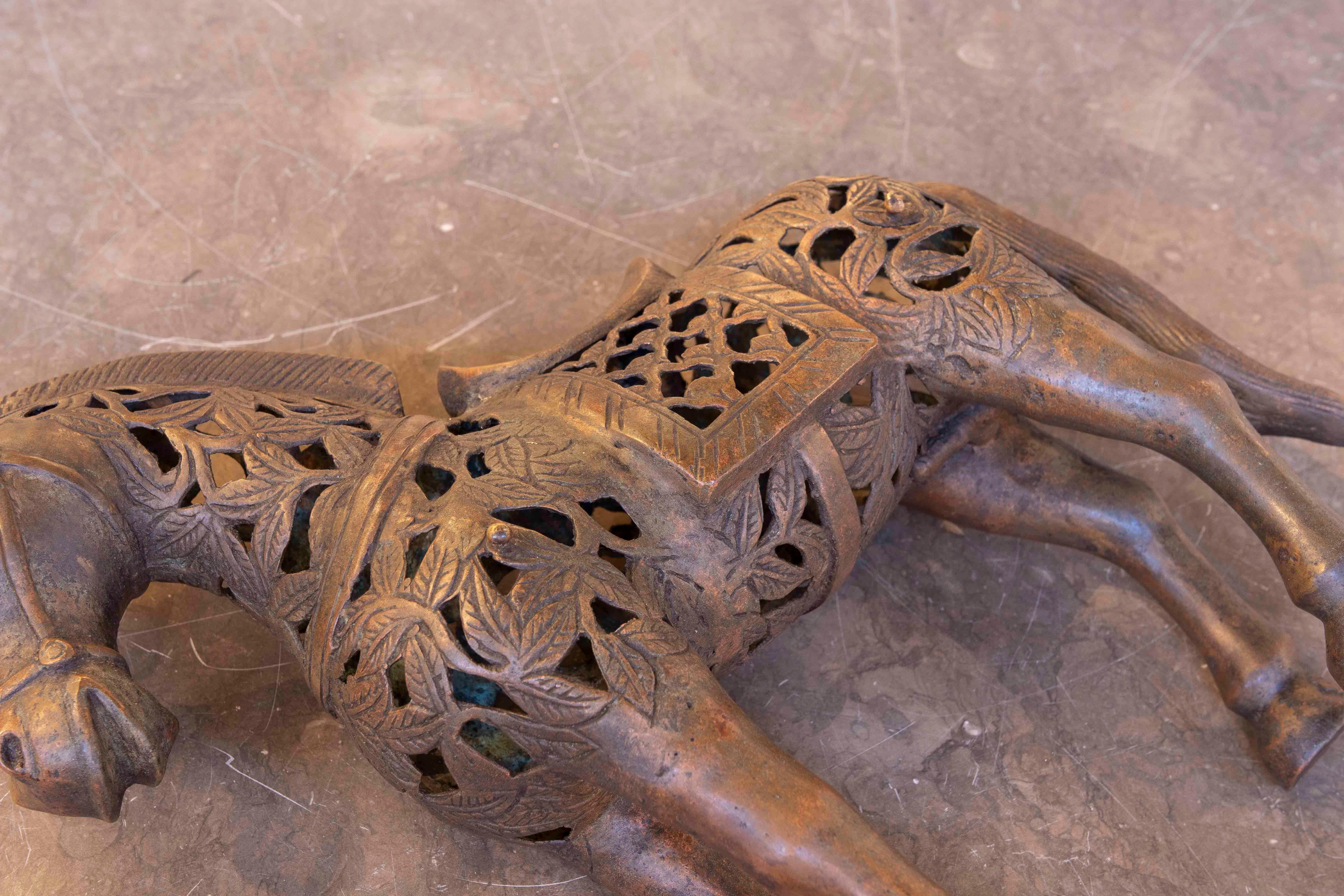 1990s Iron Horse Sculpture with Ornamental Filigree Design For Sale 7