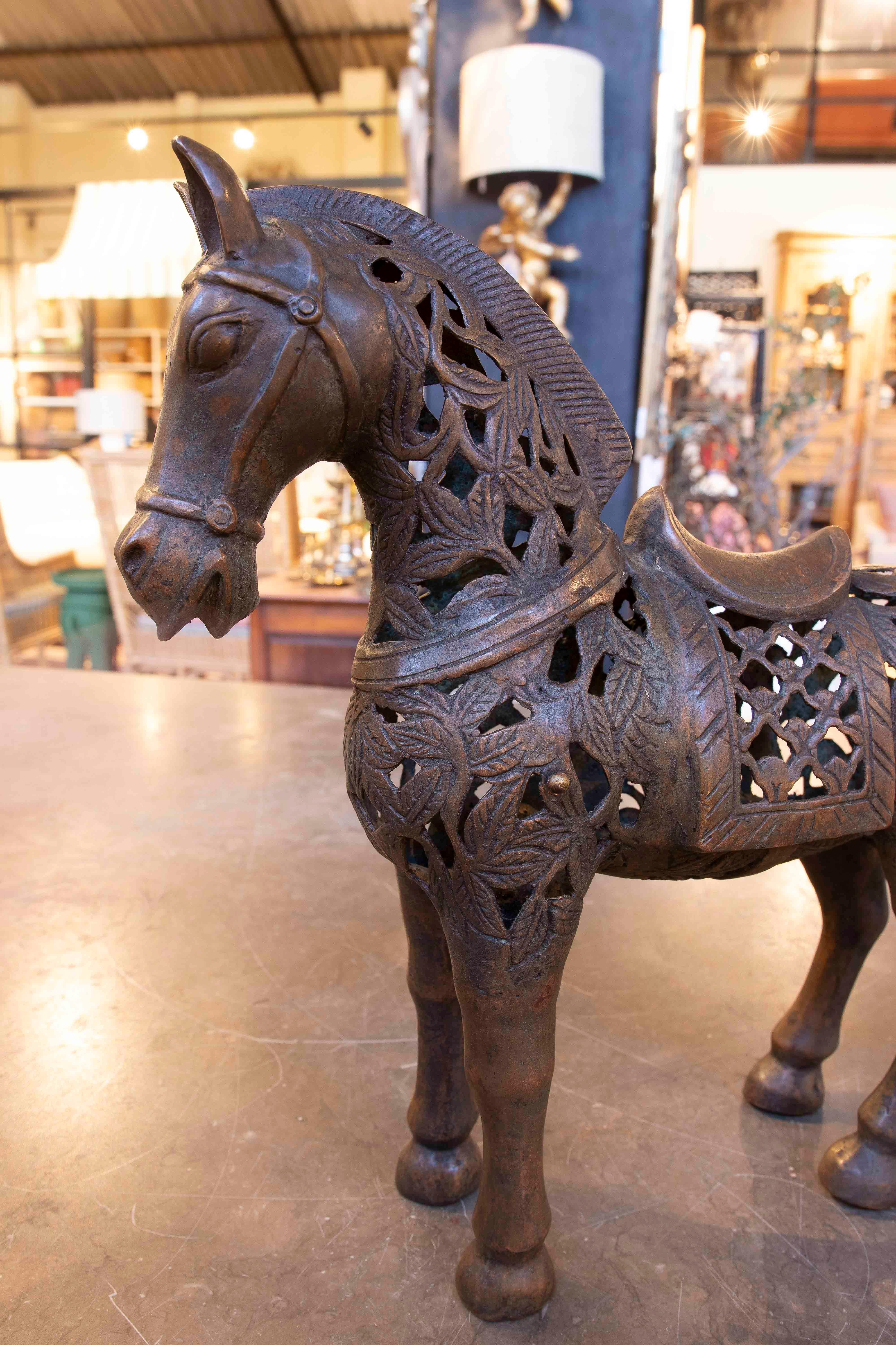 1990s Iron Horse Sculpture with Ornamental Filigree Design For Sale 3
