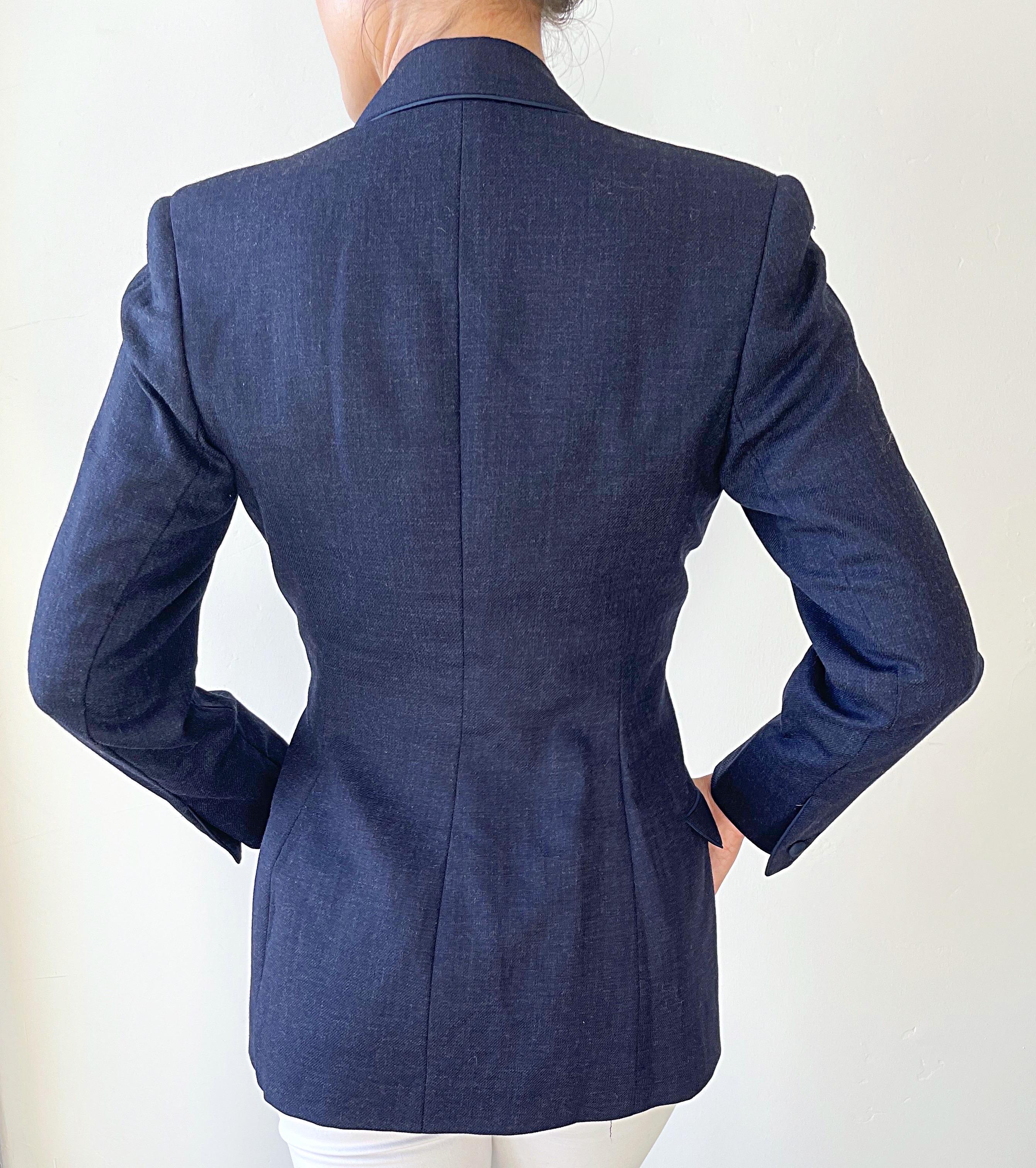 1990s Isaac Mizrahi Navy Blue Denim Like Size 6 8 Vintage 90s Wrap Blazer Jacket For Sale 8