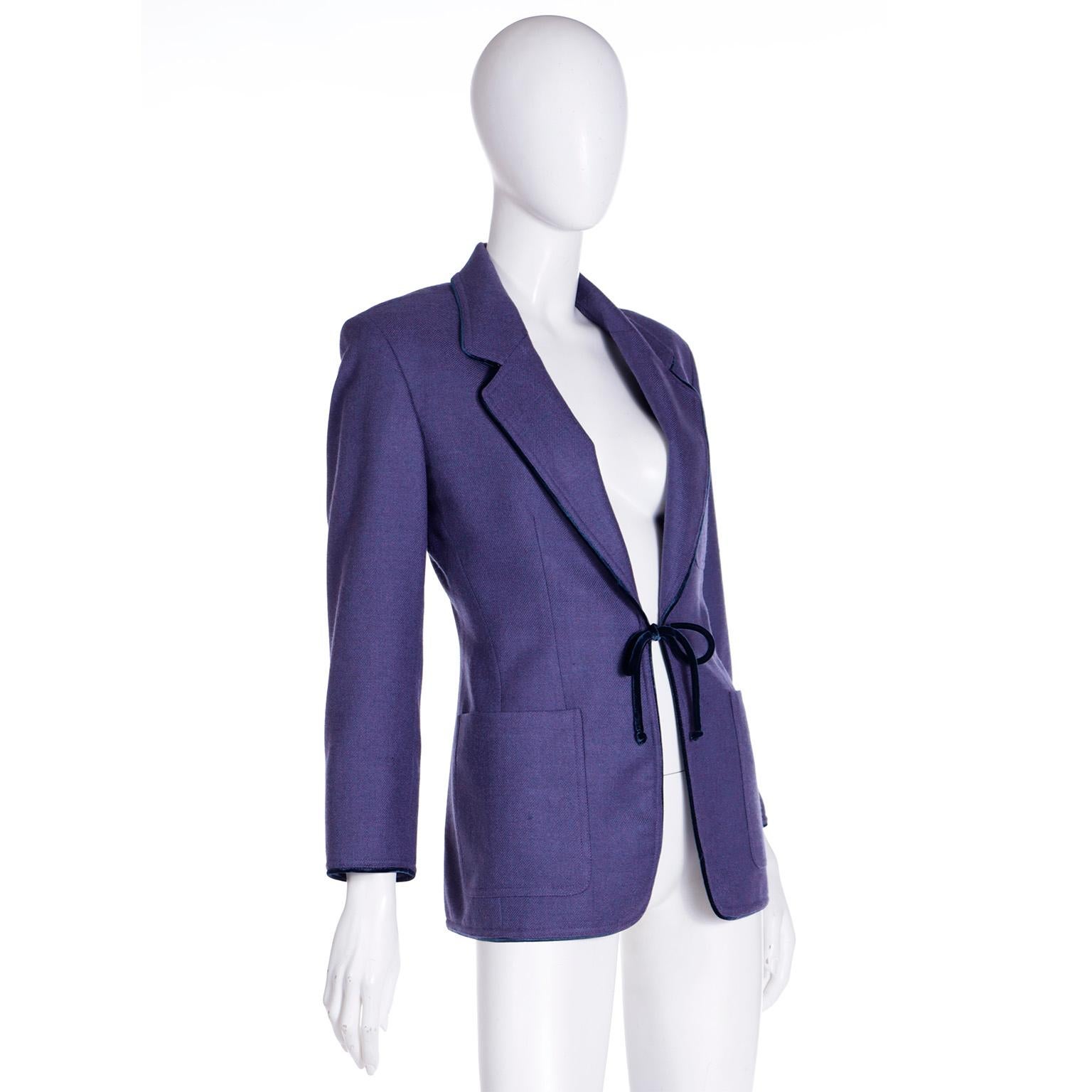 1990s Isaac Mizrahi Vintage Purple Blazer Jacket w Velvet Trim & Tie at Waist In Excellent Condition For Sale In Portland, OR