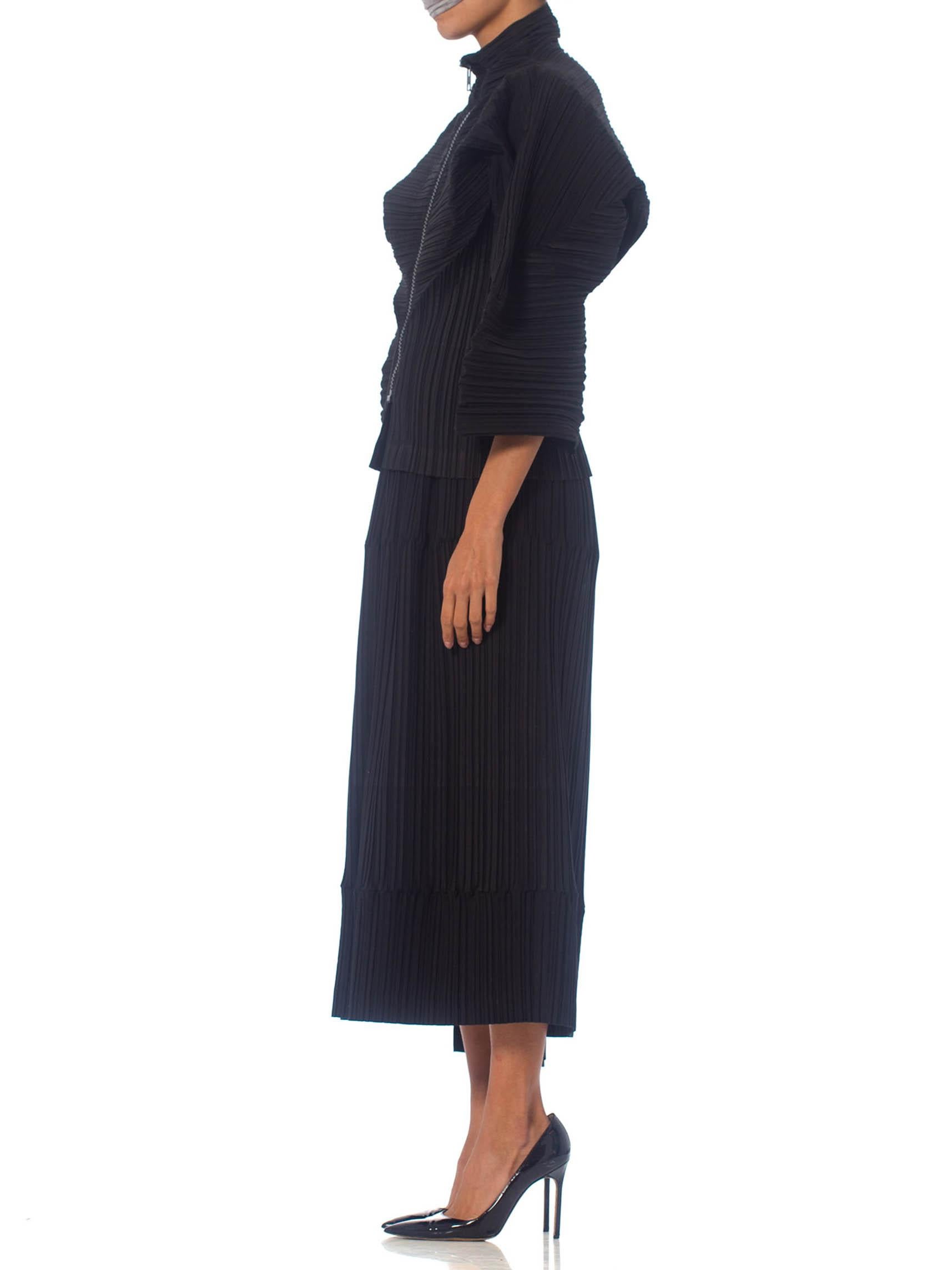 1990S ISSEY MIYAKE Black Pleated Poly Blend Jacket & Skirt Ensemble For Sale 4