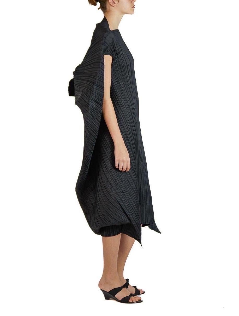 Women's 1990S ISSEY MIYAKE Black Polyester Pleated Sculptural Dress For Sale