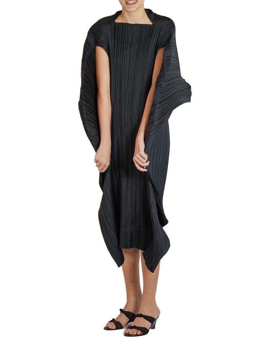 1990S ISSEY MIYAKE Black Polyester Pleated Sculptural Dress For Sale 2