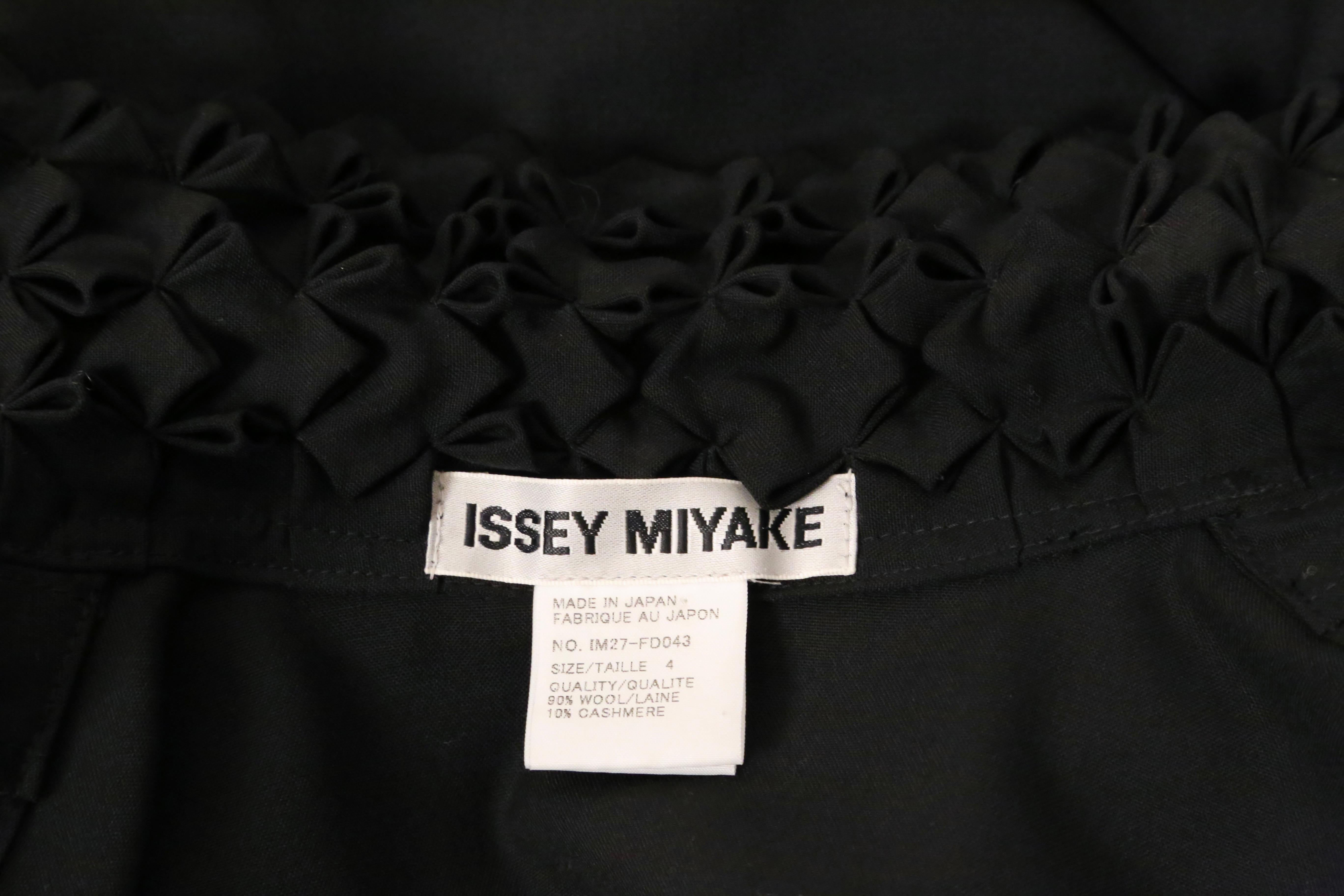 1990's ISSEY MIYAKE black wool & cashmere jacket with 'origami' collar For Sale 7