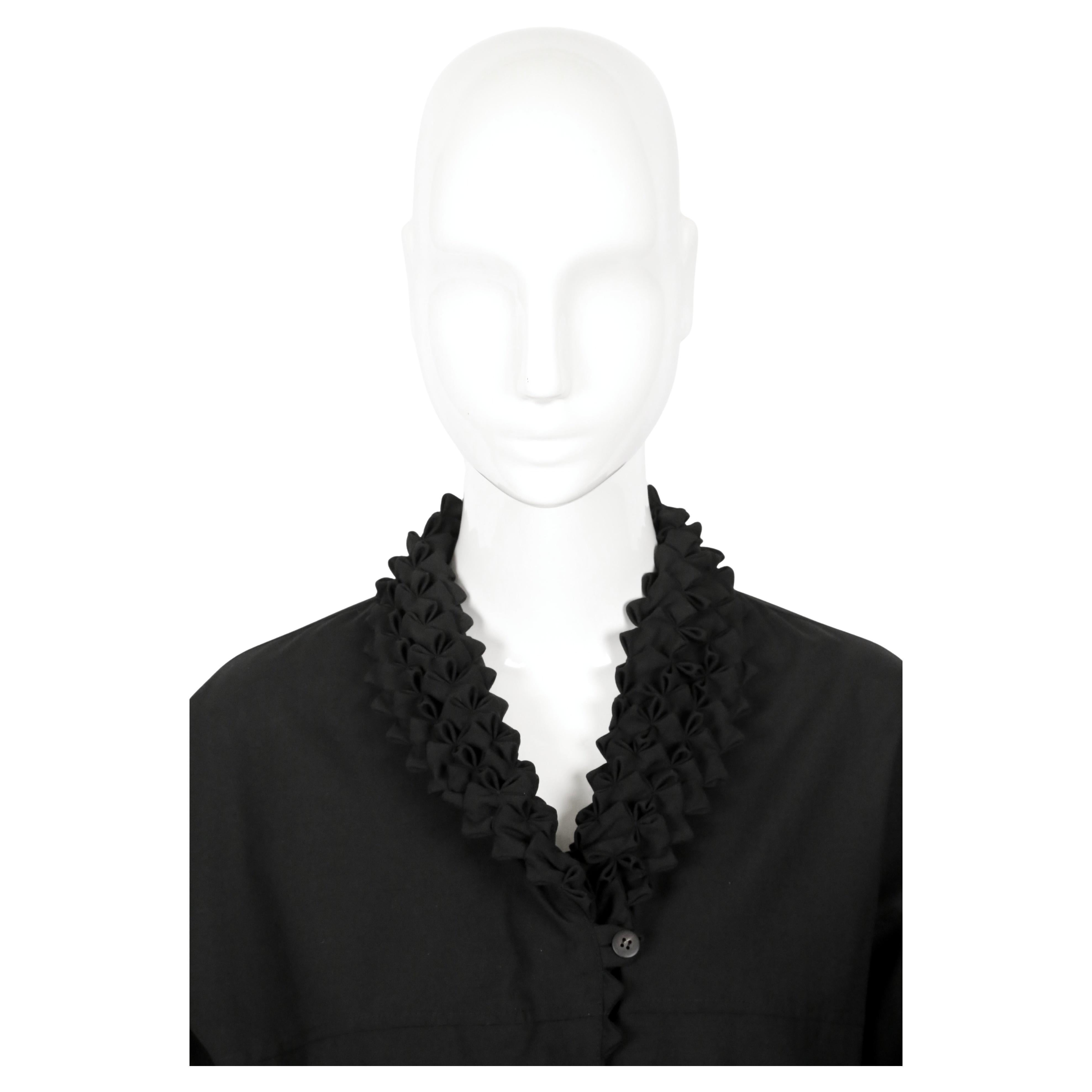 1990's ISSEY MIYAKE black wool & cashmere jacket with 'origami' collar In Good Condition For Sale In San Fransisco, CA