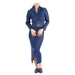 1990S Issey Miyake Costume jupe plissée en tricot de polyester bleu et noir avec bu
