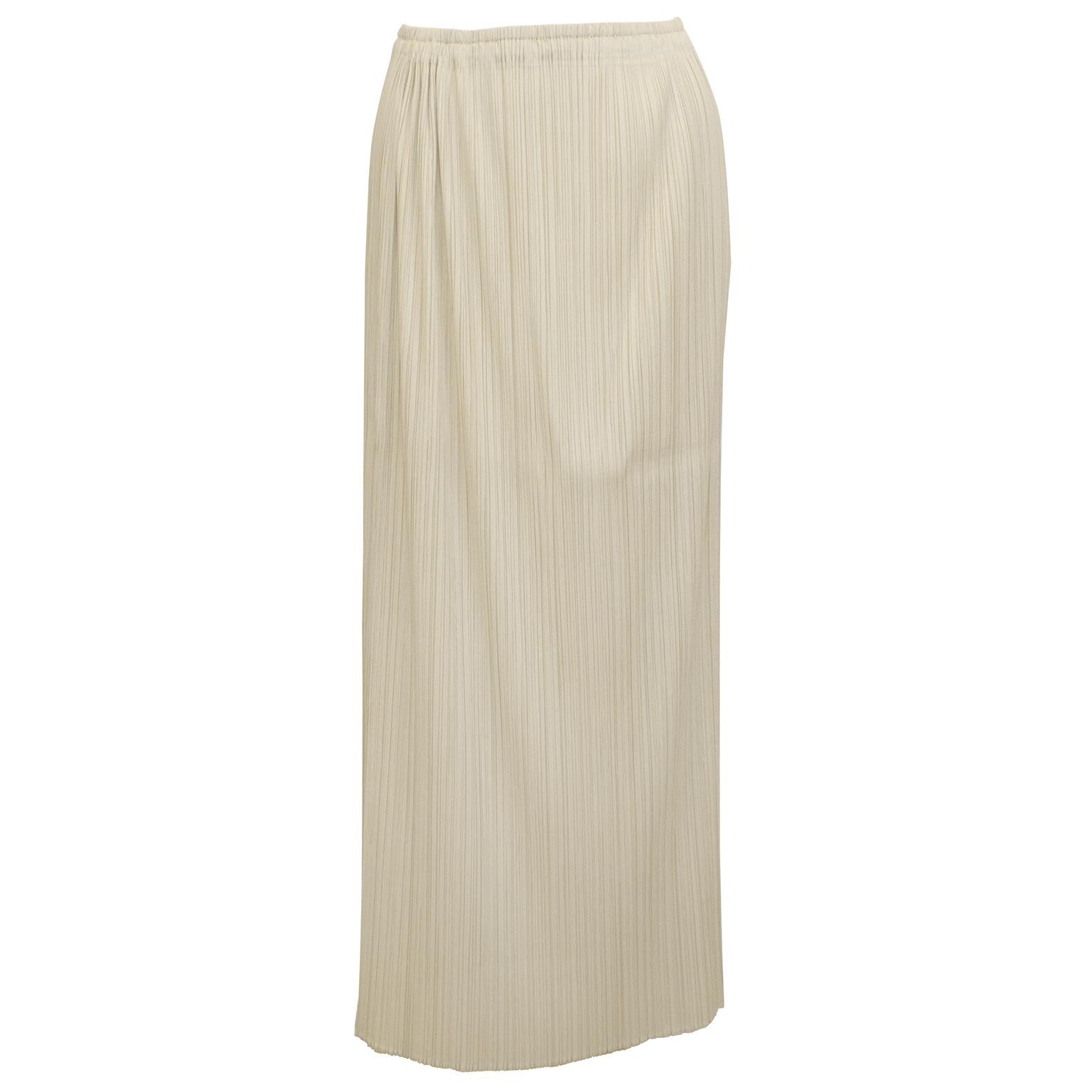 1990s Issey Miyake Cream Pleated Top and Skirt Ensemble  In Good Condition For Sale In Toronto, Ontario