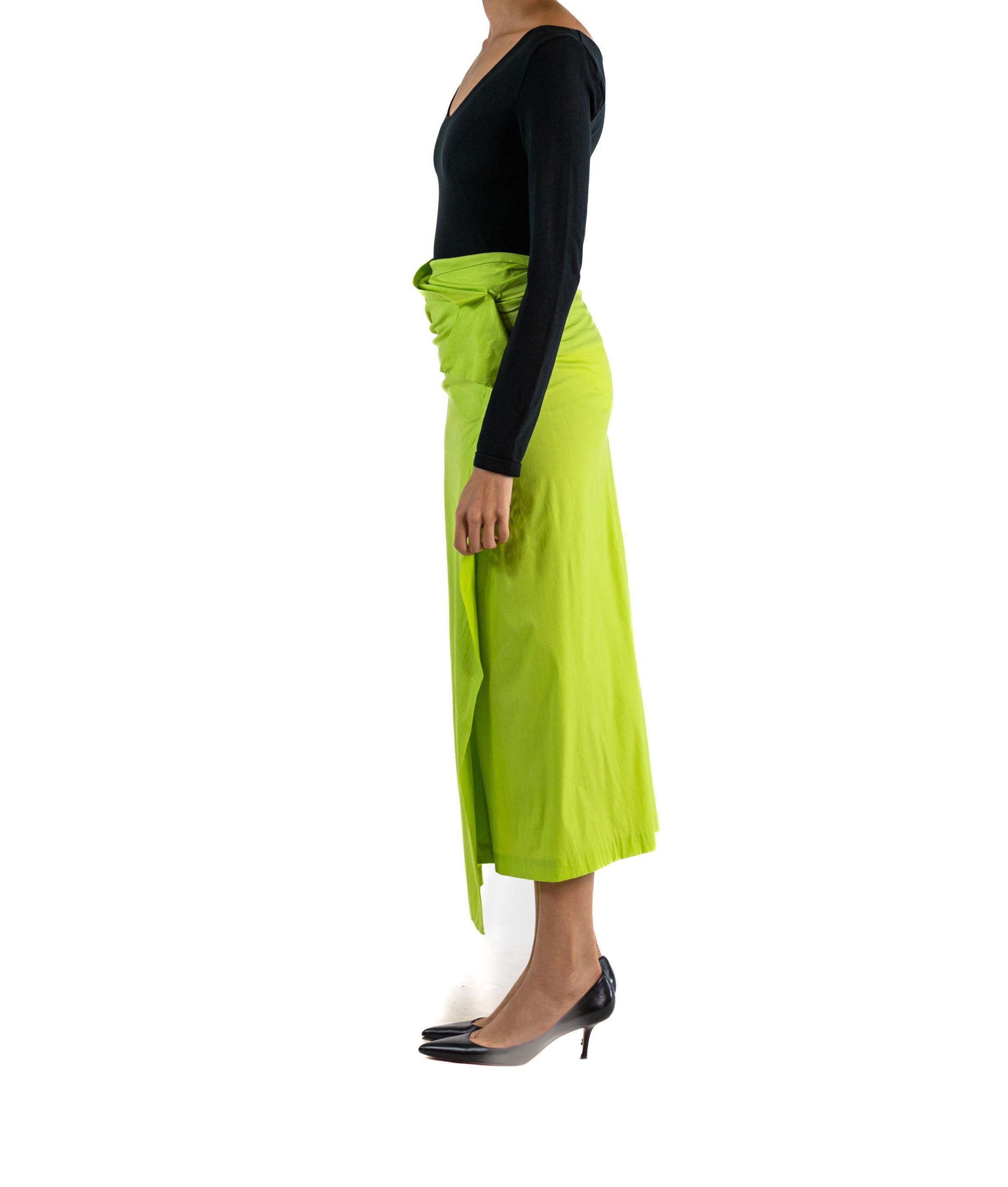 Women's or Men's 1990S ISSEY MIYAKE Lime Green & Black Rayon Blend Scoop Neck Top Skirt Ensemble For Sale