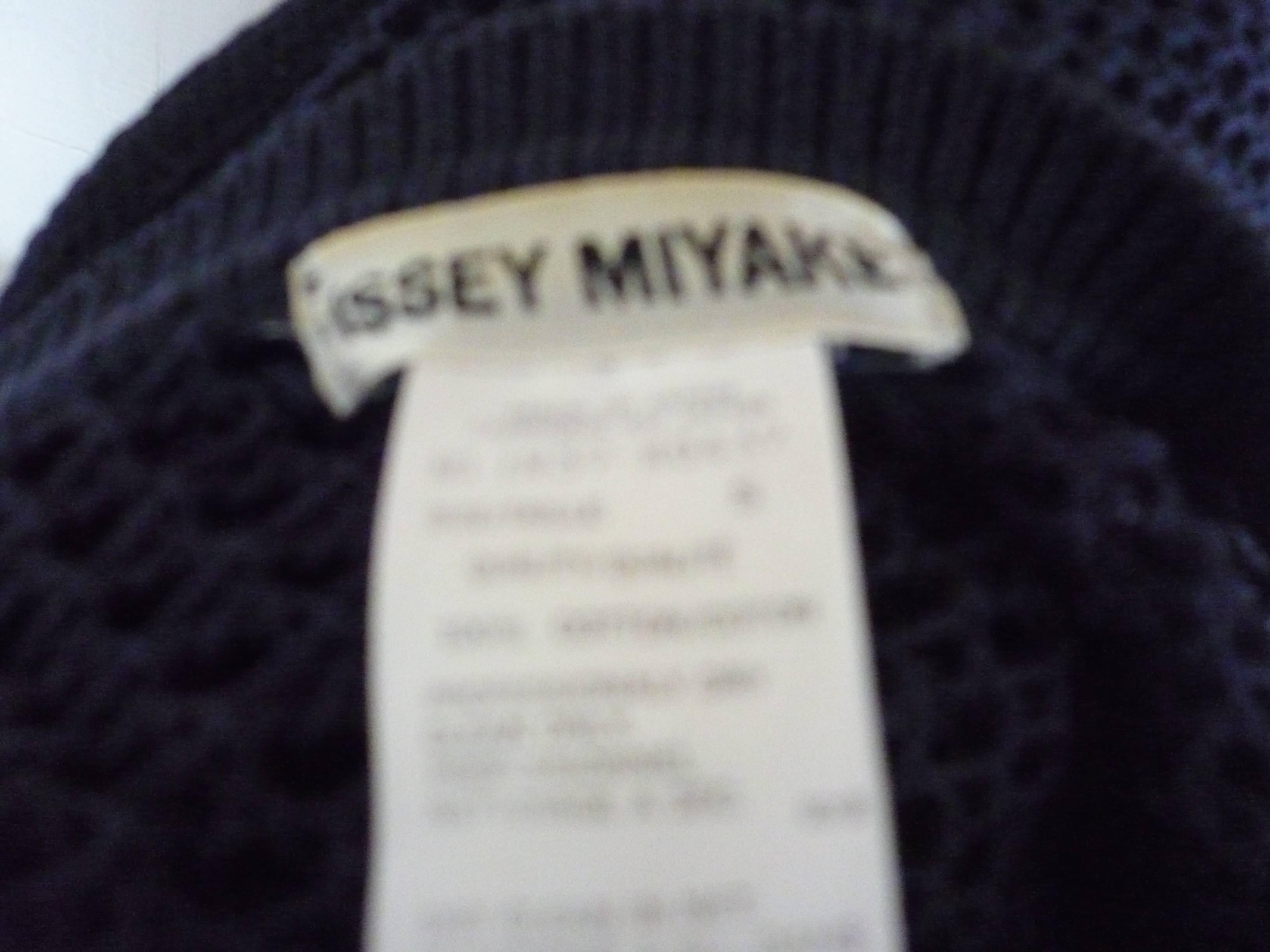 1990s Issey Miyake Men's Navy Blue Cotton Cardigan 2