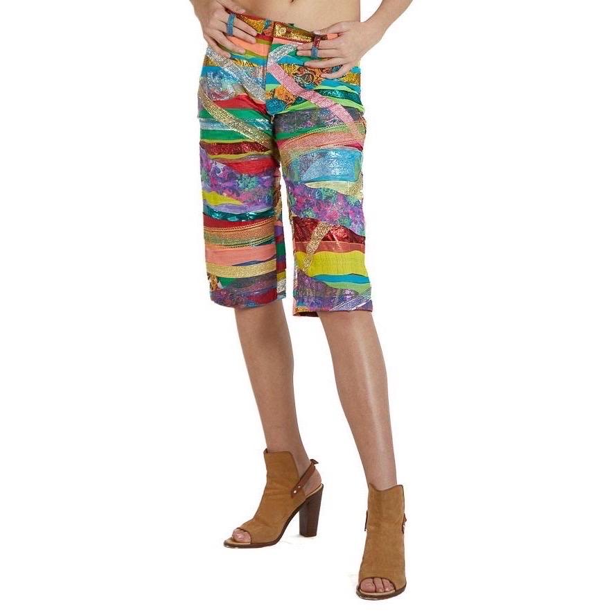 1990S ISSEY MIYAKE Multicolor Polyester Heat-Set Ribbon Short Pants For Sale 2
