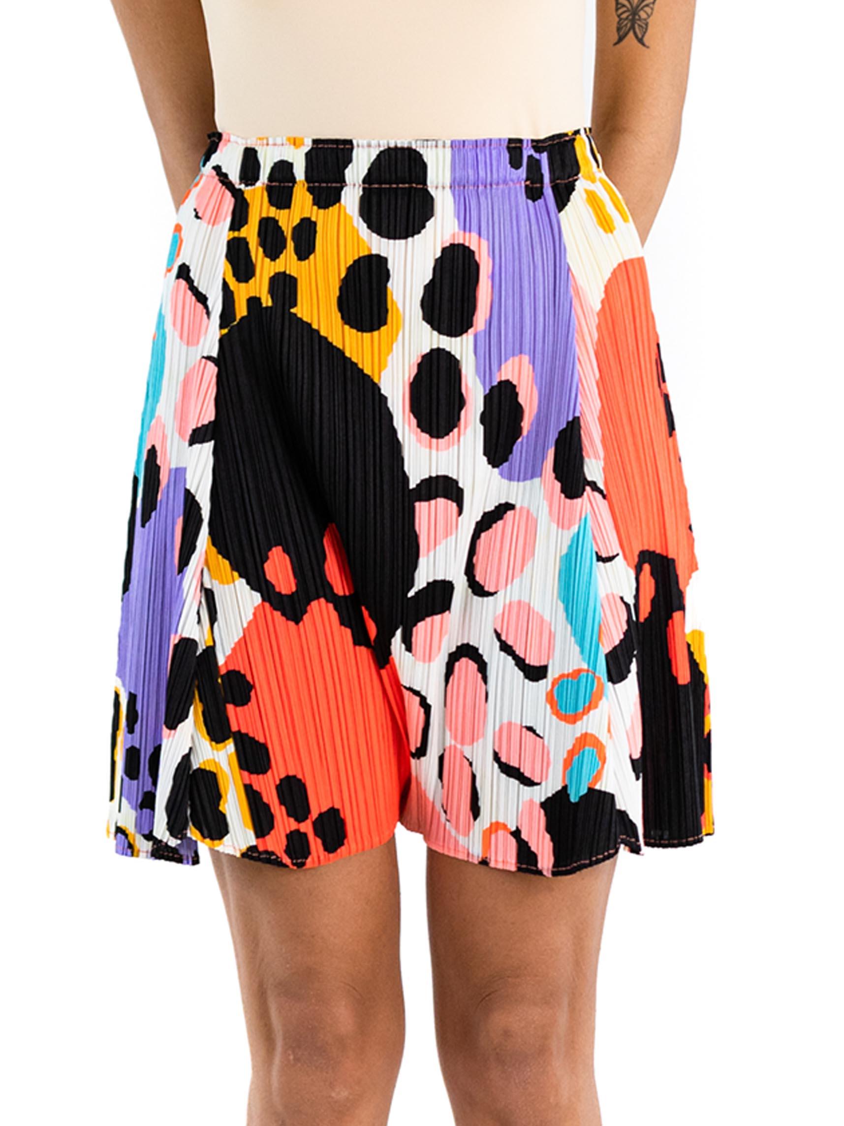 1990S ISSEY MIYAKE Neon Multicolored Polyester Geometric Shorts For Sale 1