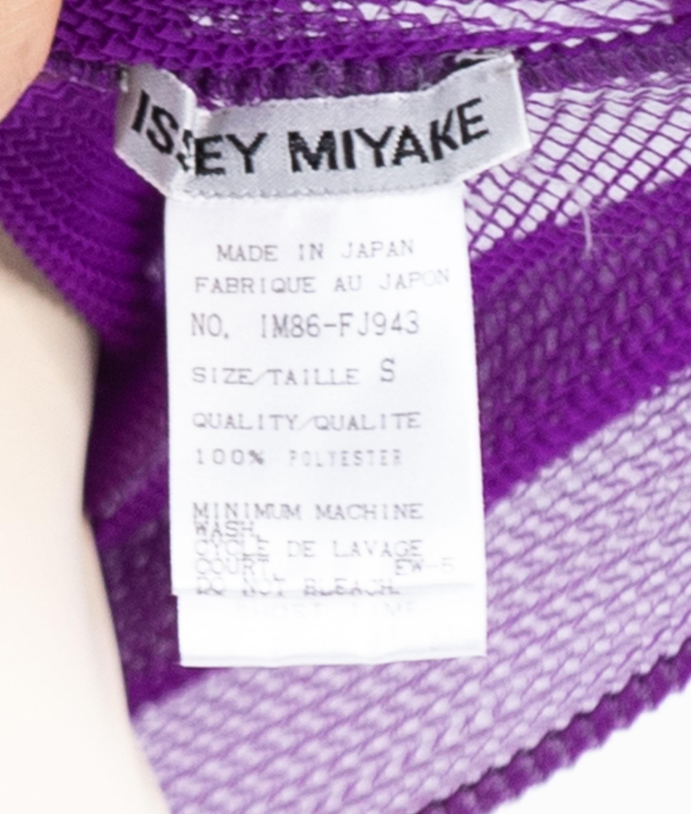 1990S ISSEY MIYAKE Purple Sheer Polyester Chiffon Double Pleated Top For Sale 3