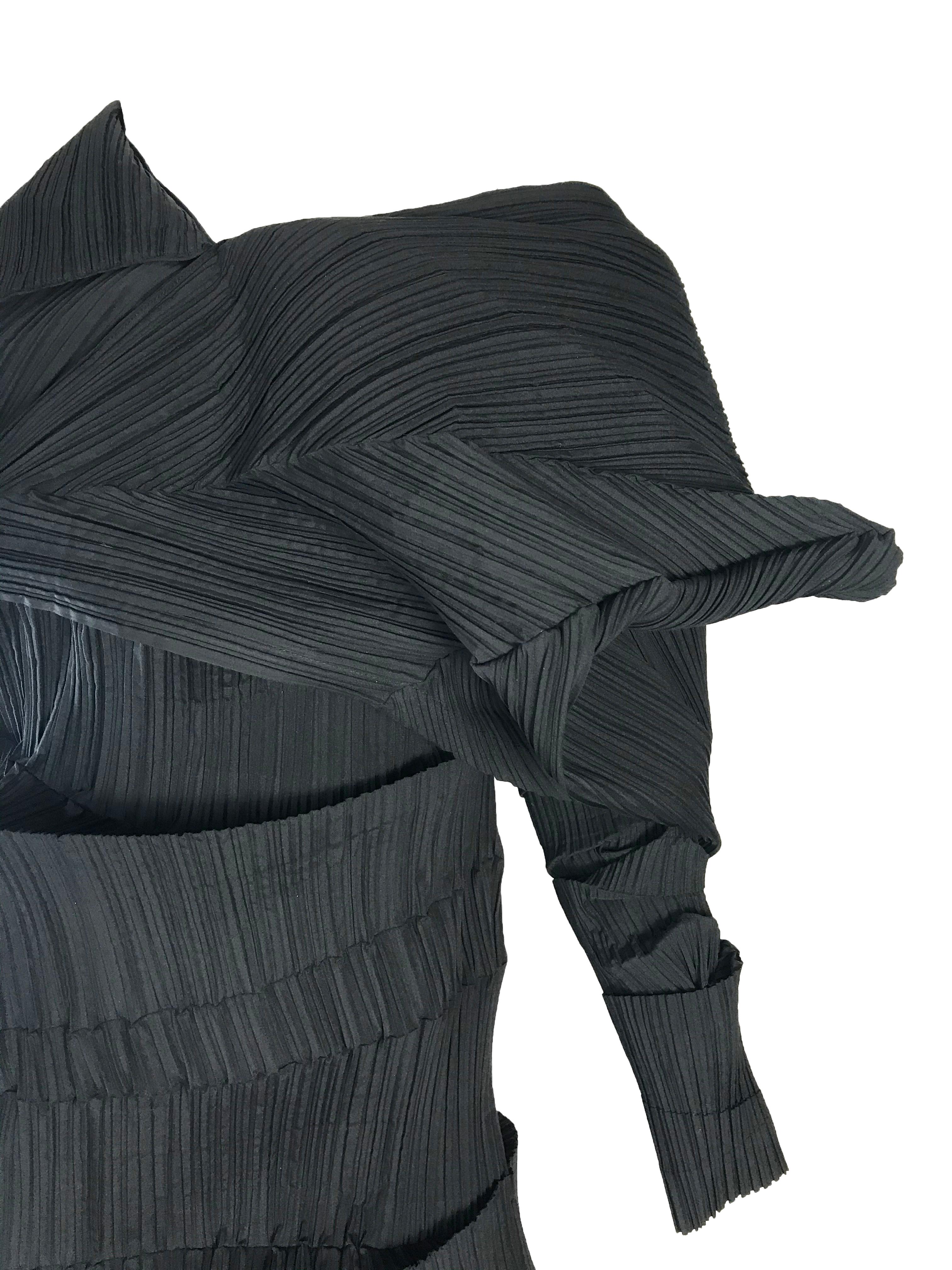 1990s Issey Miyake Structural Pleated Dress In Excellent Condition In Austin, TX
