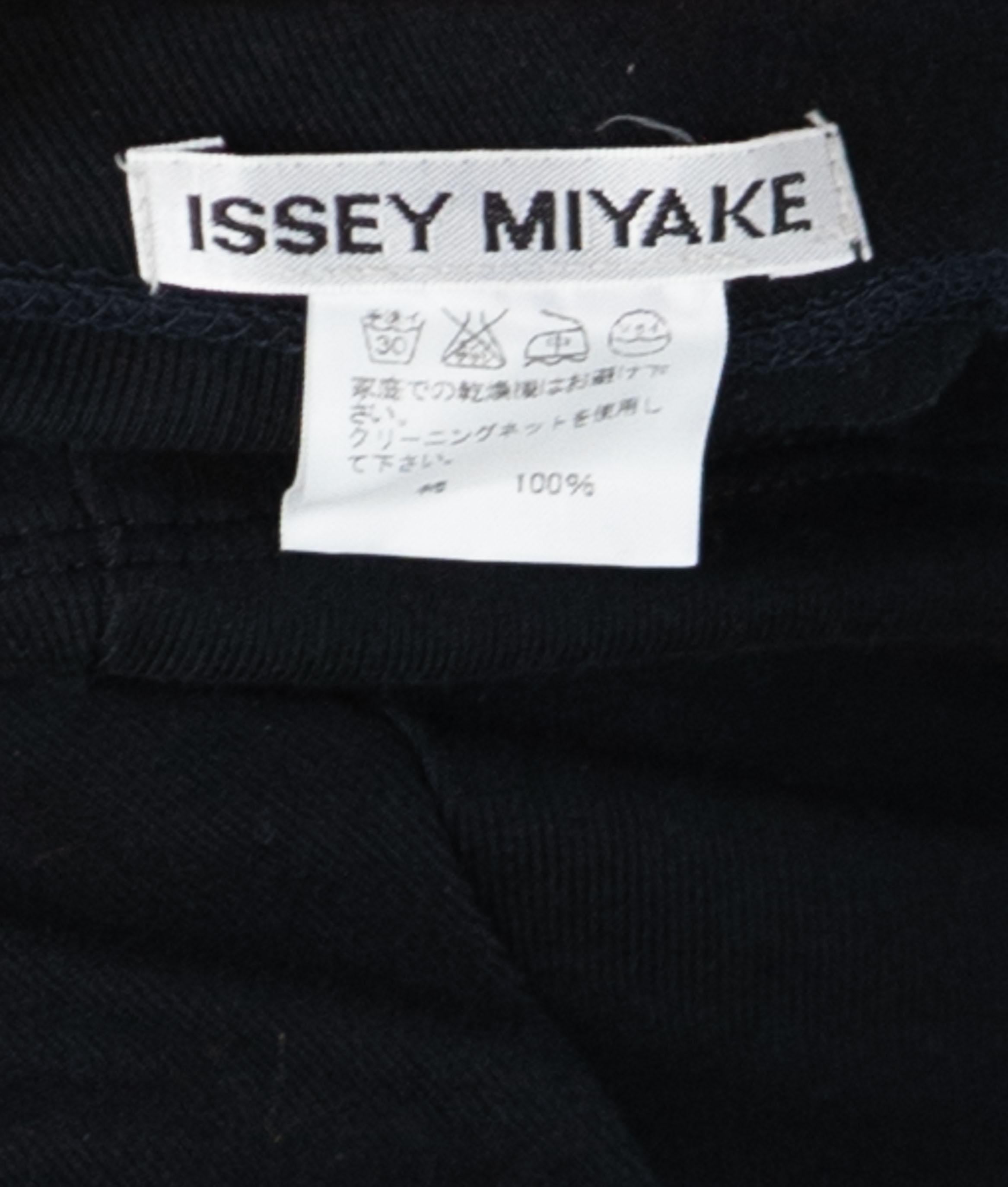 1990S ISSEY MIYAKES Black Cotton Blend Stretch Top & Skirt Ensemble With Lace U For Sale 6