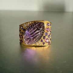 1990s Italian Artisanal  Amethyst  Yellow Gold Ring
