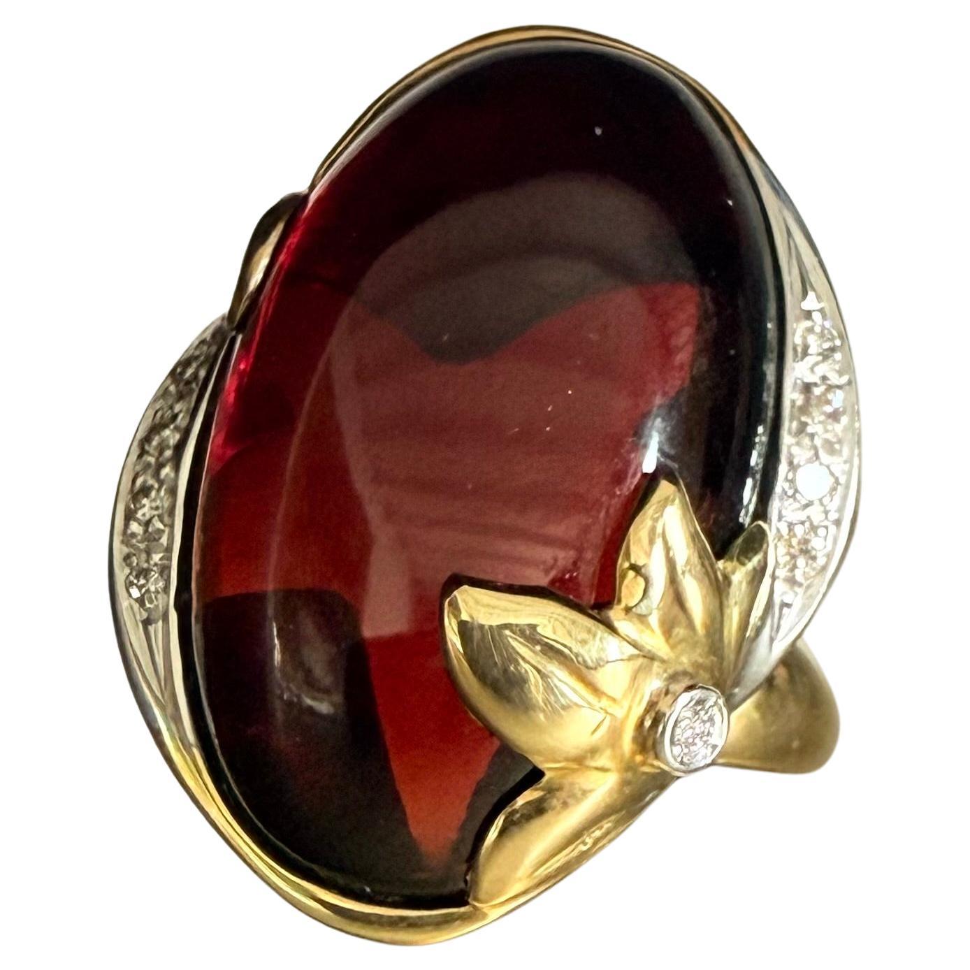 Anello in oro giallo con pietra di granato artigianale degli anni '90