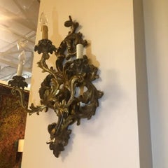 1990s Italian Hand-Carved Wood Three-Light Sconce with Antiqued Silver Gilt