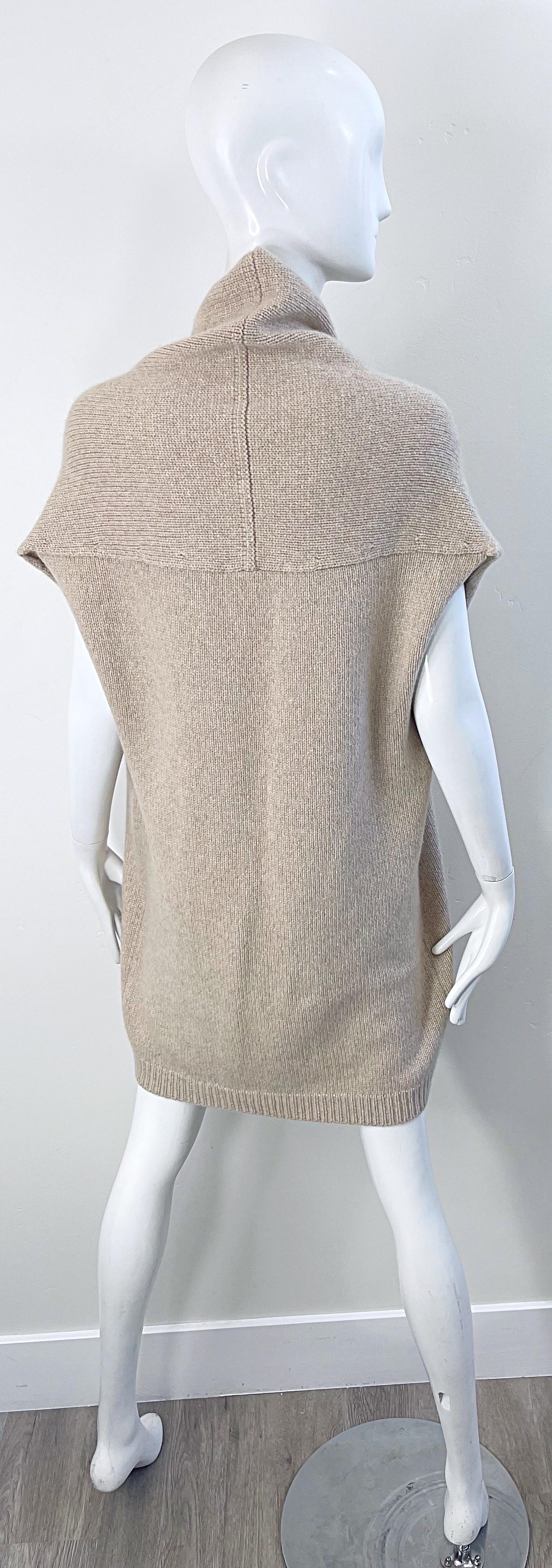 1990er Jahre Italienisch Luxus Kaschmir Kamel Tan Dolman Sleeve Pullover Weste Top Tunika im Angebot 3